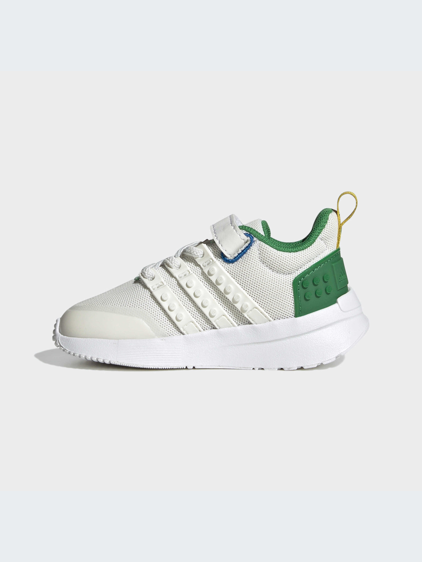 Кросівки Adidas модель HQ1320 Кросівки Adidas модель HQ1320 Фото