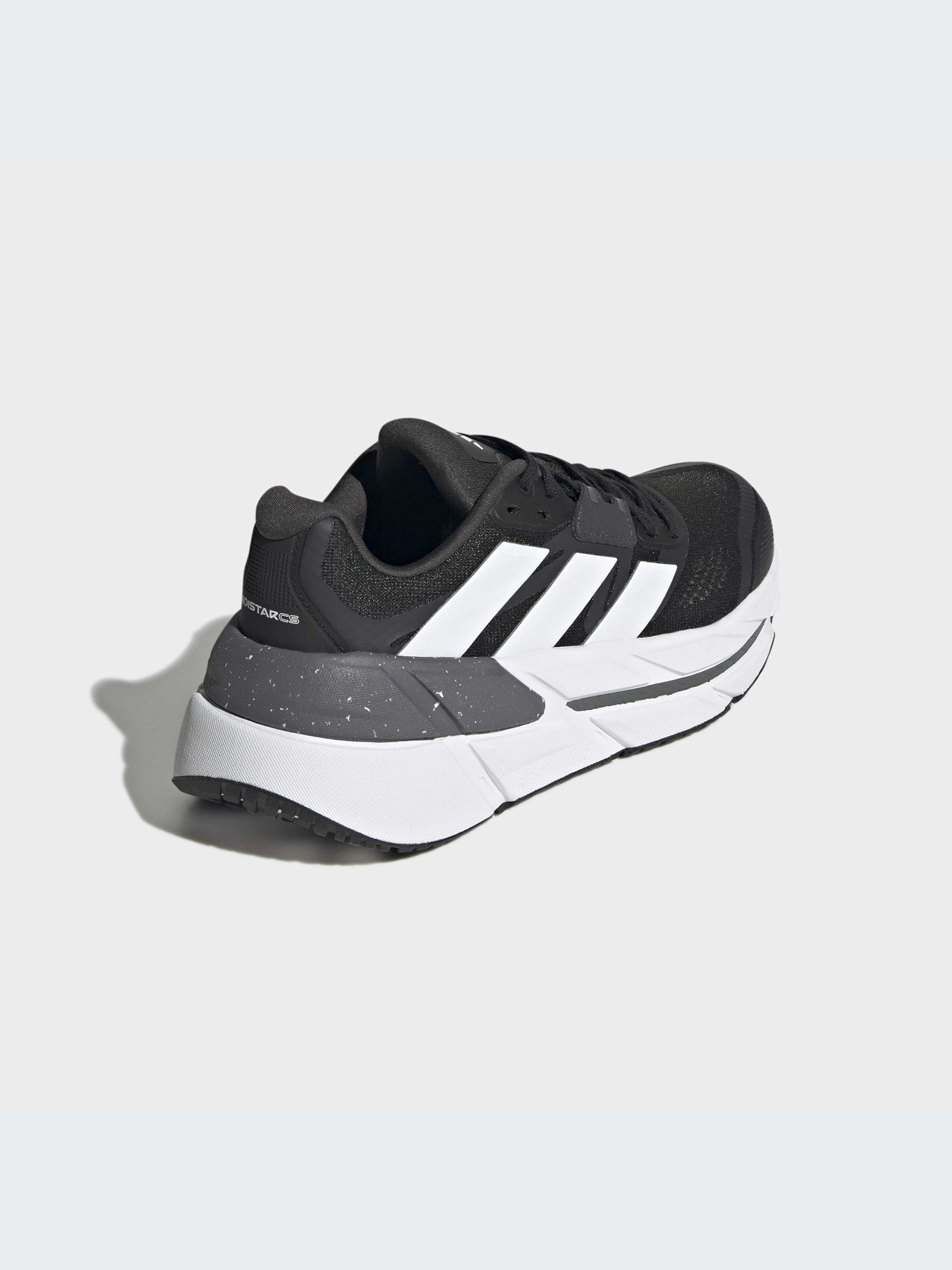 Кросівки Adidas модель GY1700 Фото