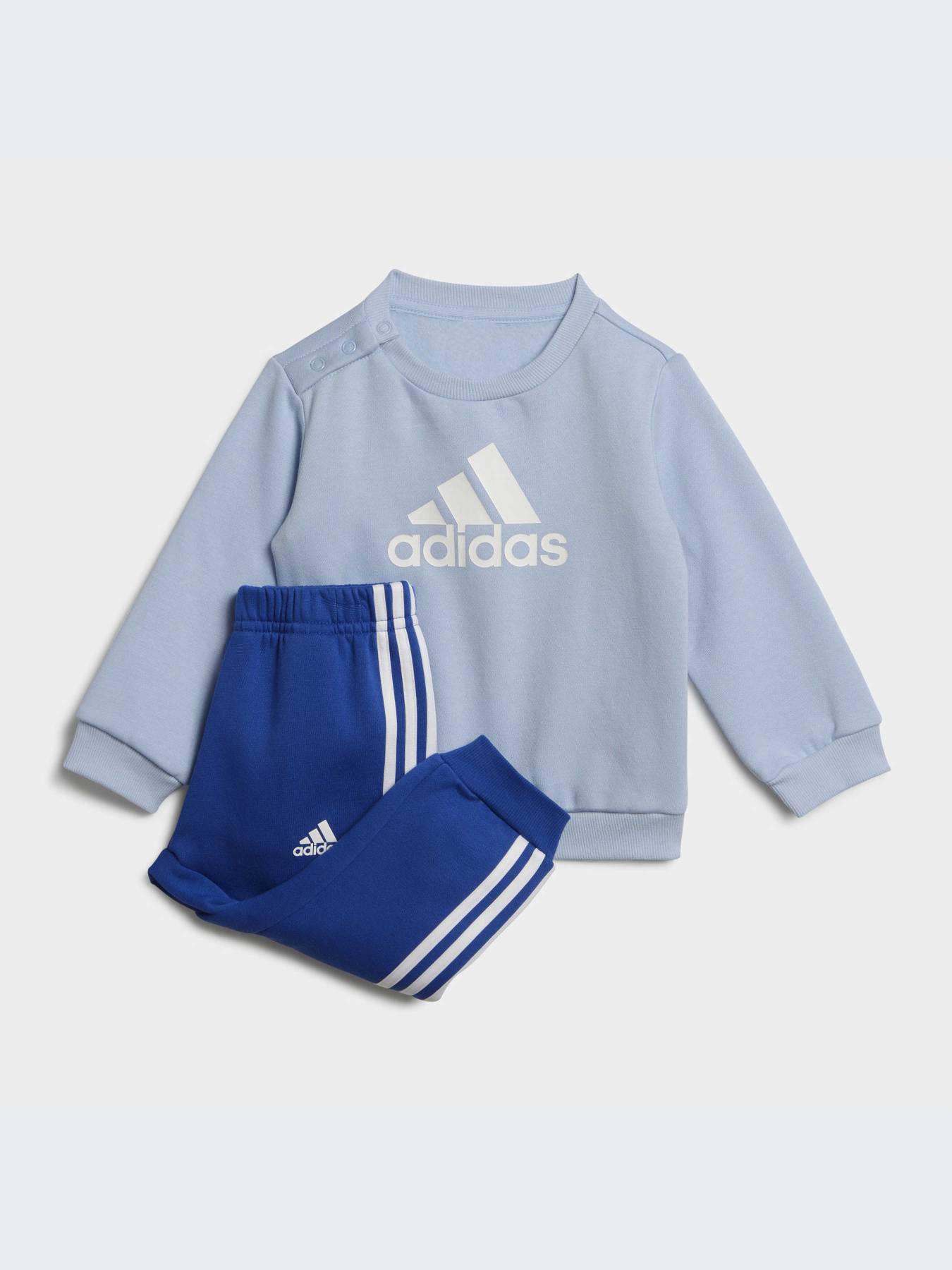 Костюмы Adidas модель HR5893 Костюмы Adidas модель HR5893 Фото