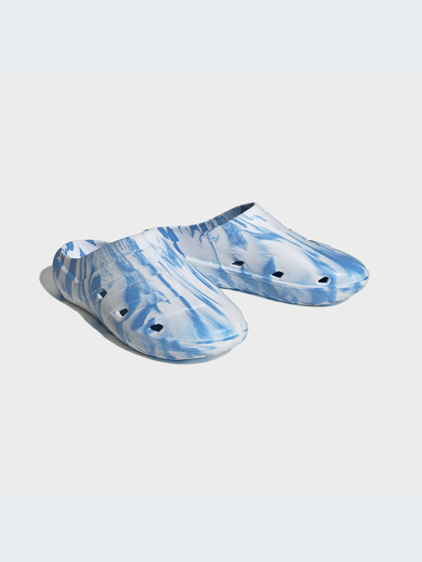 Шлёпанцы Adidas модель HP9414 Шлёпанцы Adidas модель HP9414 Фото