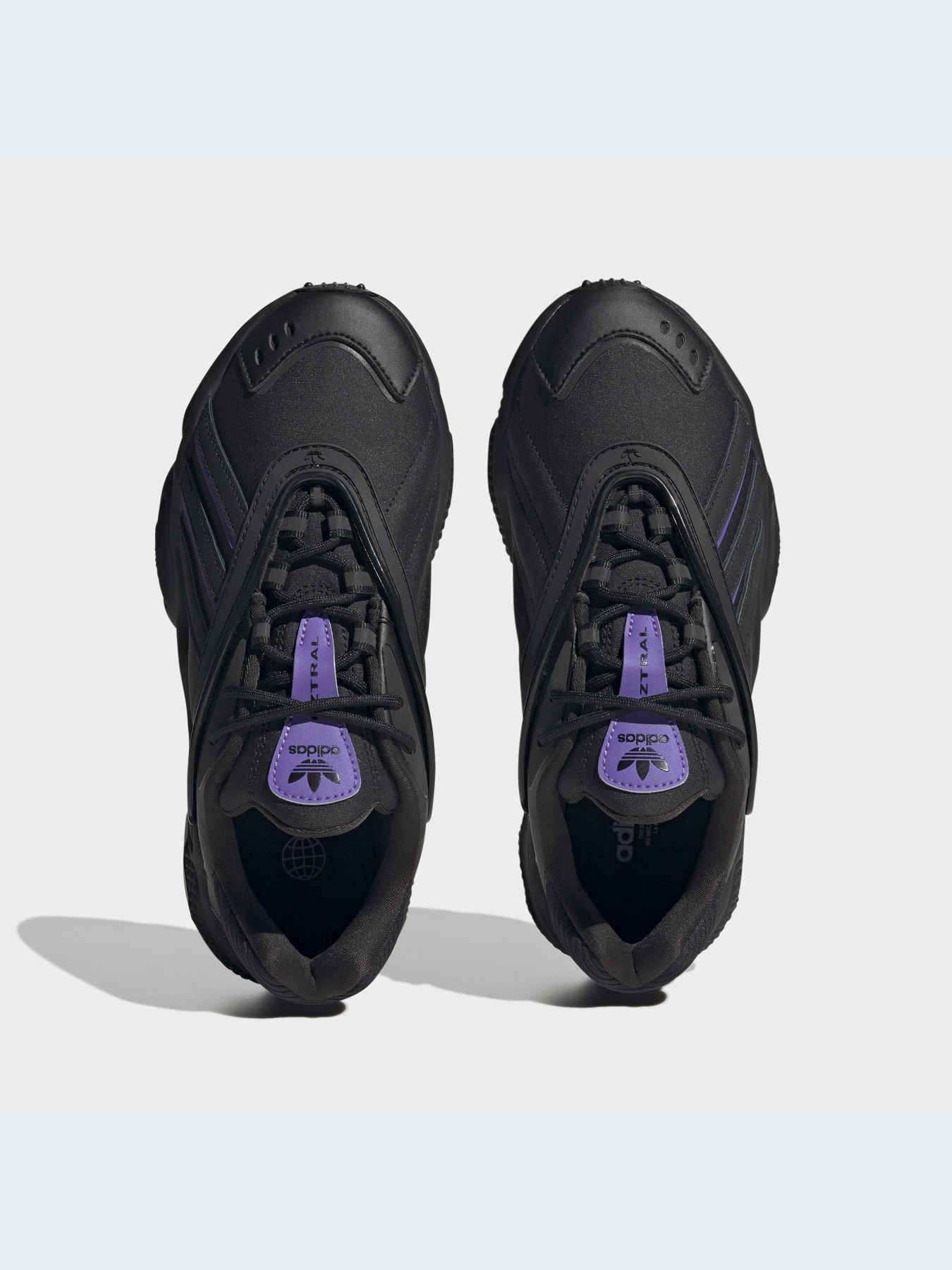 Кросівки Adidas Ozweego модель HQ4473 Кросівки Adidas Ozweego модель HQ4473 Фото