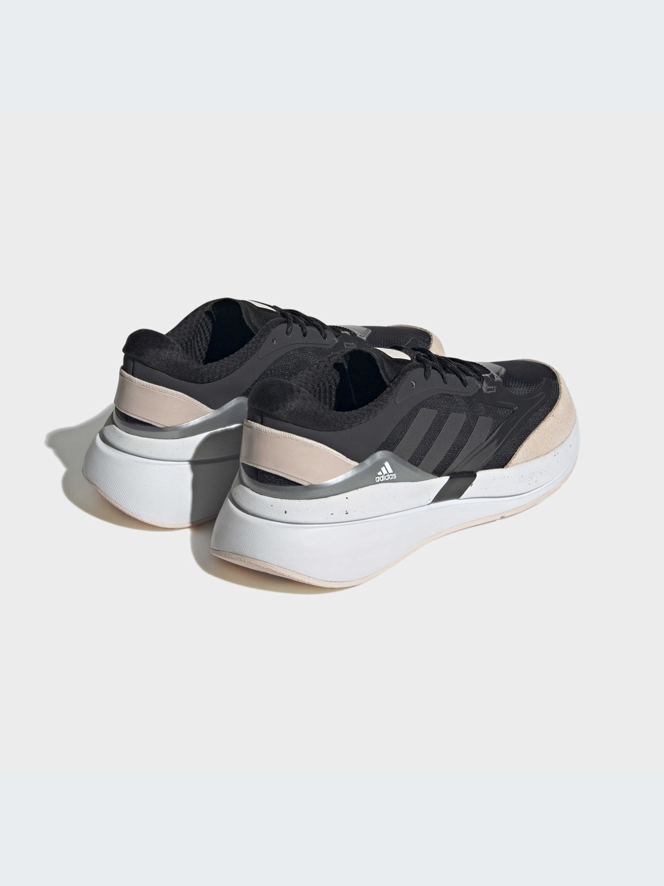 Кросівки Adidas модель HP9843 Кросівки Adidas модель HP9843 Фото