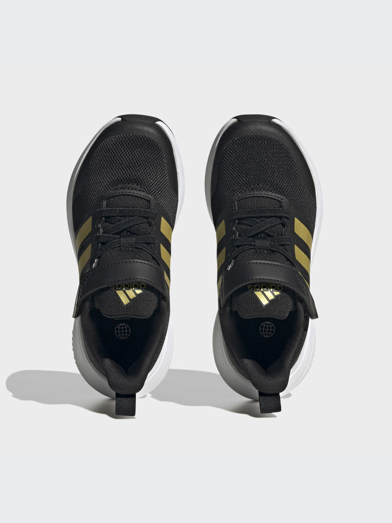 Кросівки Adidas модель HP5442 Кросівки Adidas модель HP5442 Фото