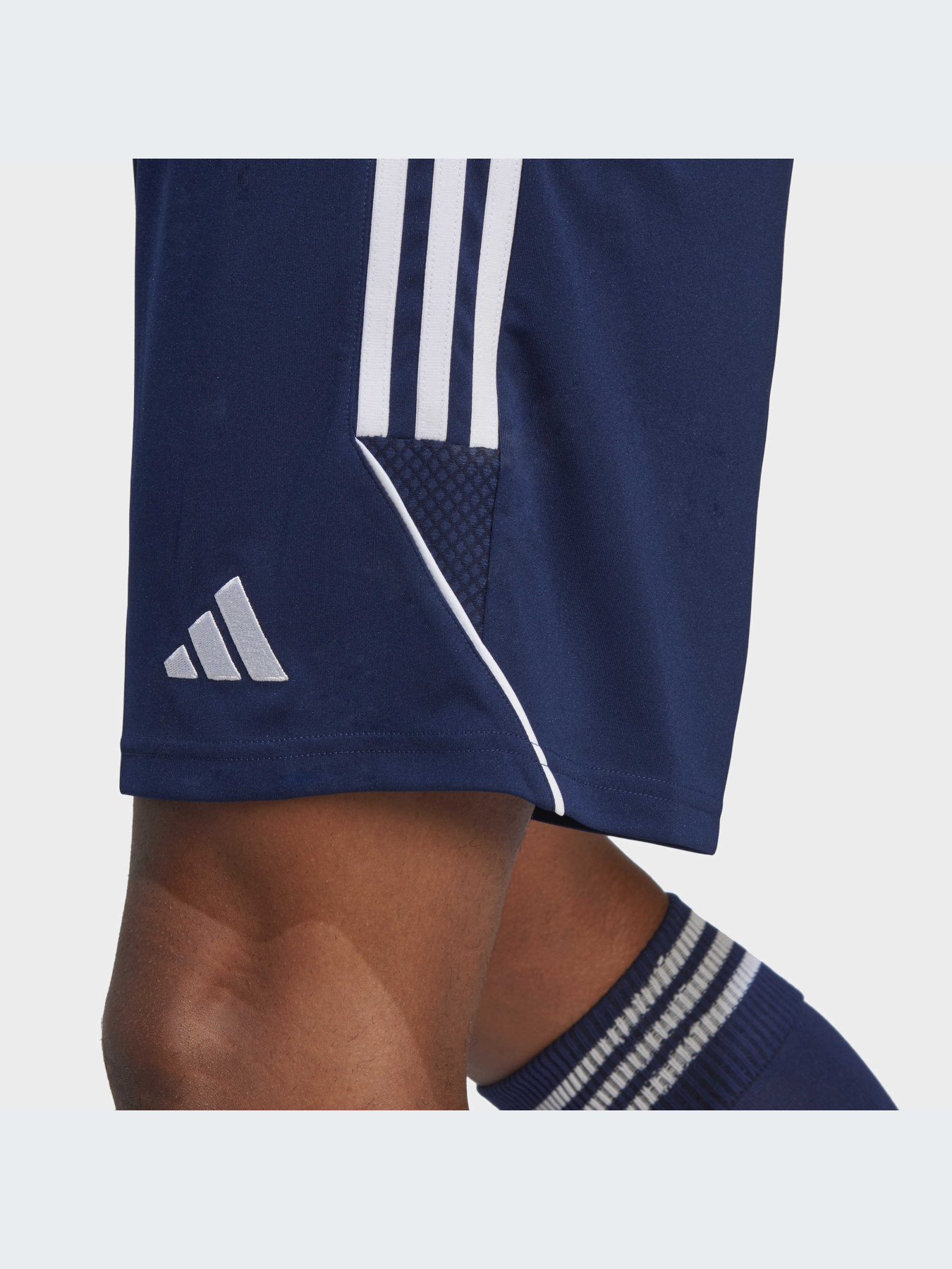Шорты Adidas Tiro модель IB8081 Шорты Adidas Tiro модель IB8081 Фото
