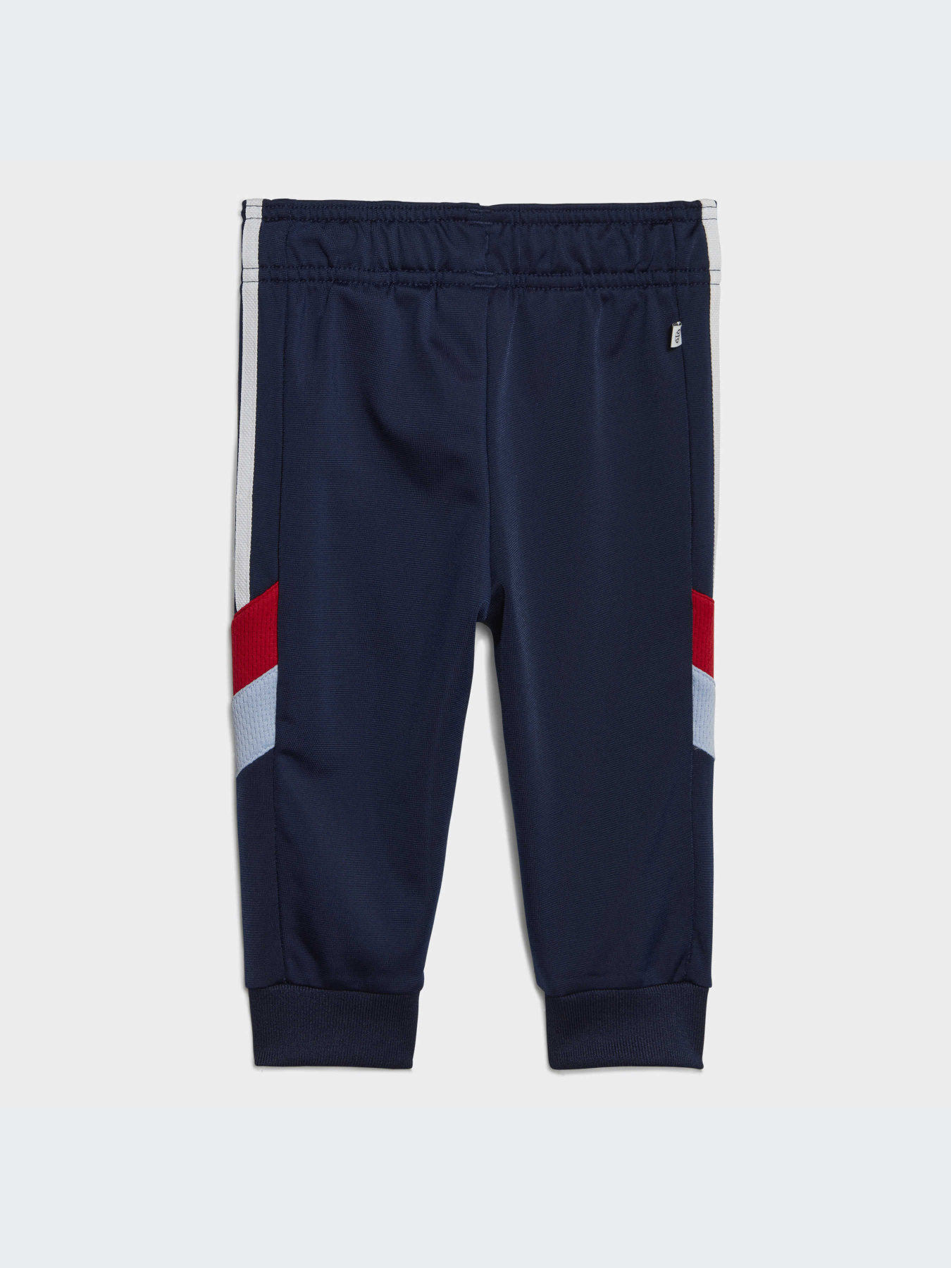 Костюмы Adidas модель IC0017 Костюмы Adidas модель IC0017 Фото
