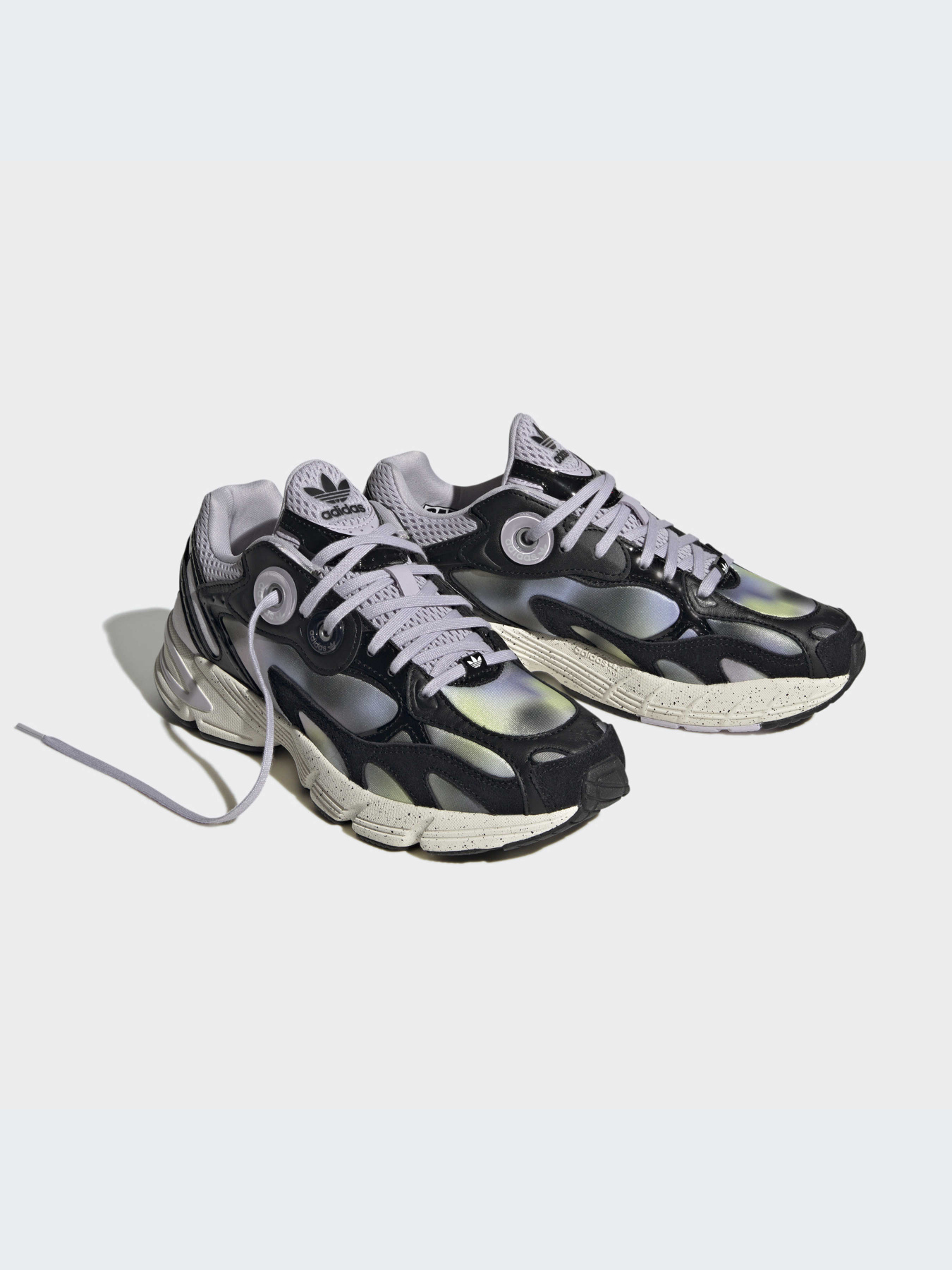 Кроссовки Adidas модель HQ8954 Кроссовки Adidas модель HQ8954 Фото
