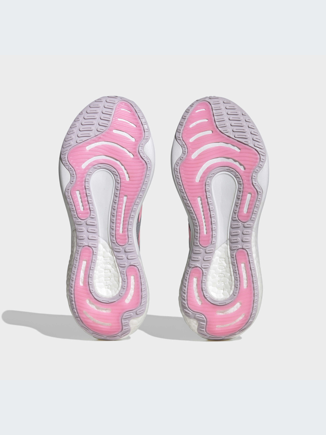 Кросівки Adidas Supernova модель HR0104 Кросівки Adidas Supernova модель HR0104 Фото