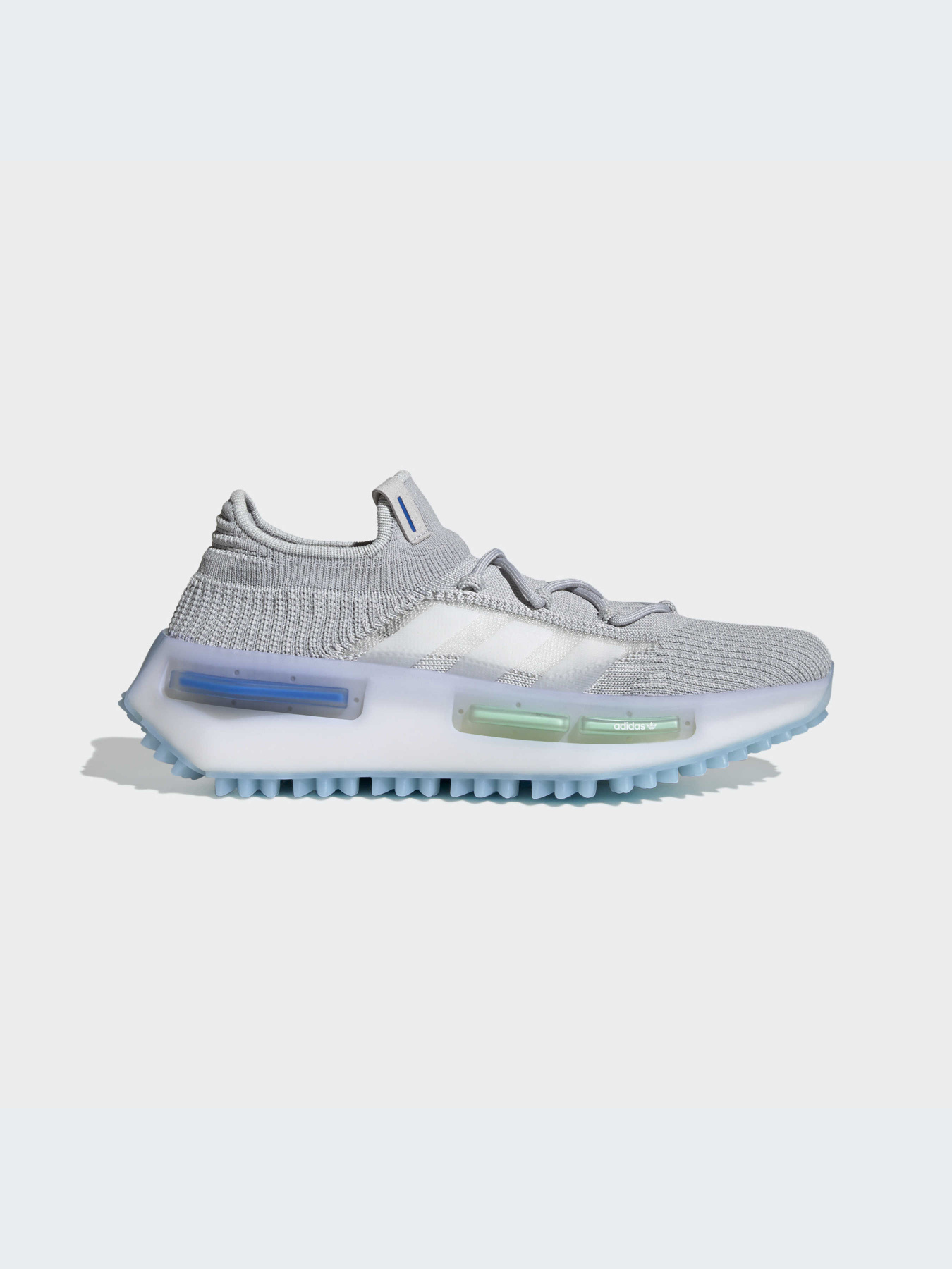 Кроссовки Adidas NMD модель HQ4435 Фото
