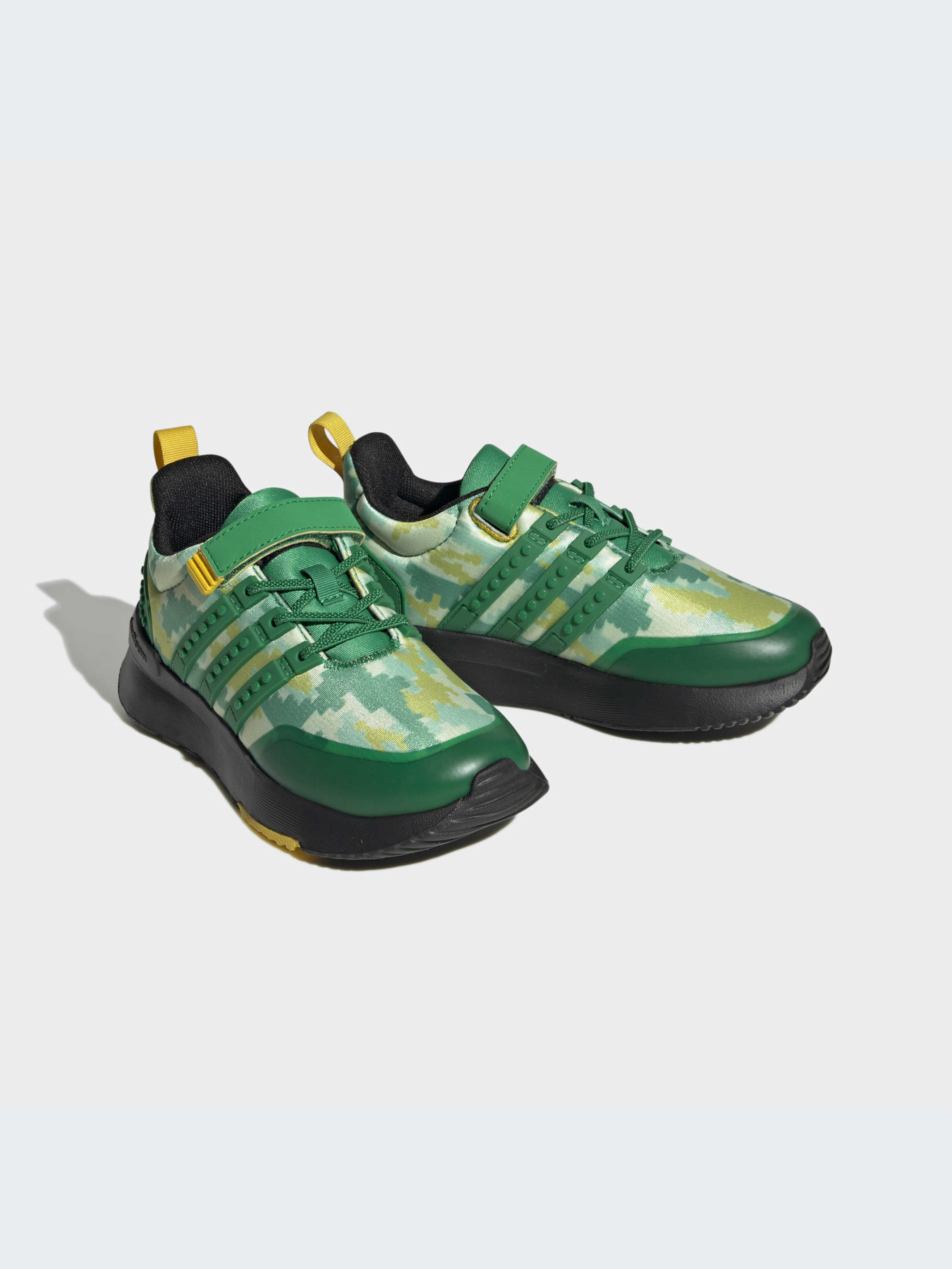 Кроссовки Adidas модель HQ1325 Кроссовки Adidas модель HQ1325 Фото