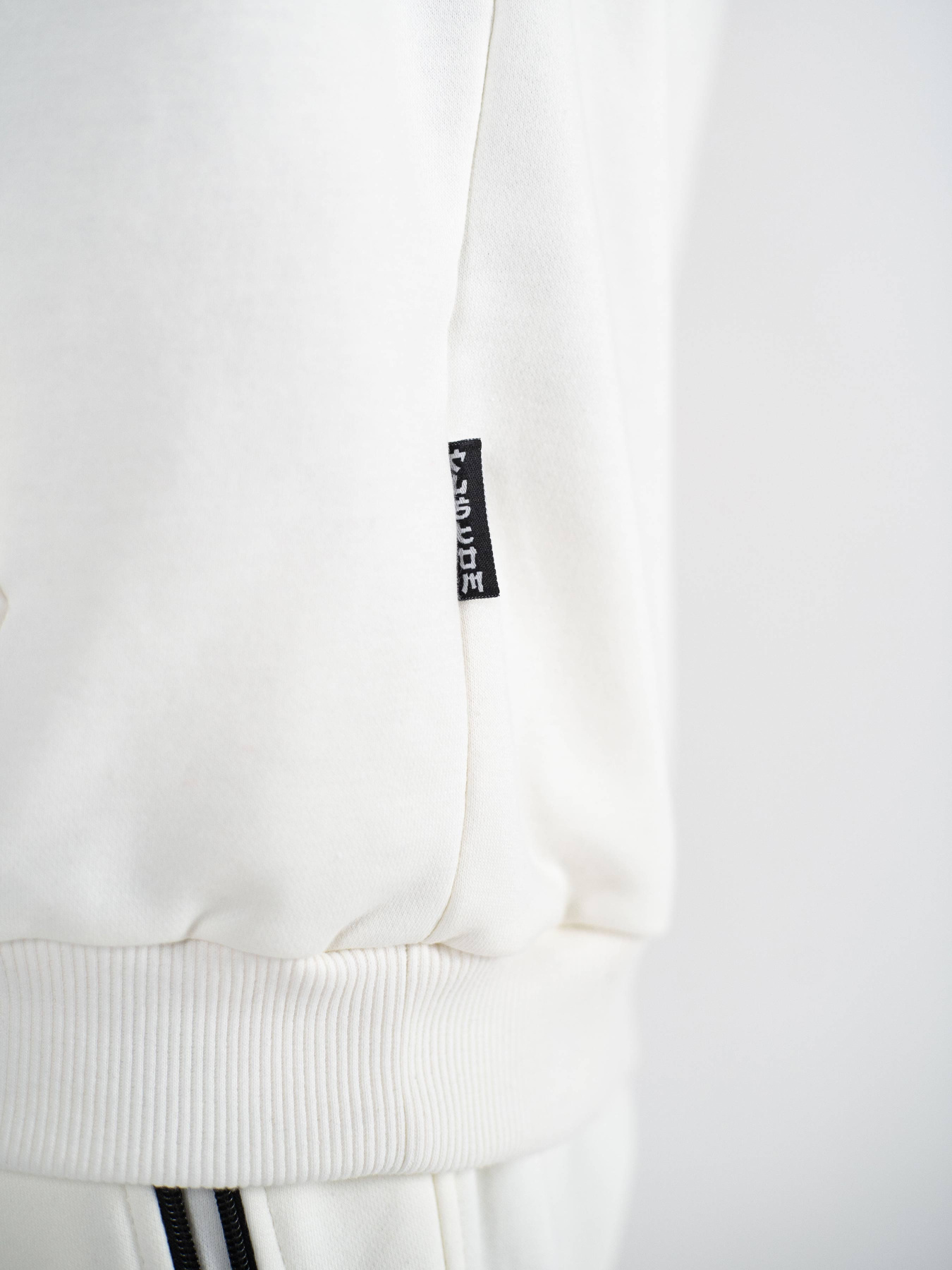 Худі та світшоти Custom Wear модель cw-hood-3899 Худі та світшоти Custom Wear модель cw-hood-3899 Фото