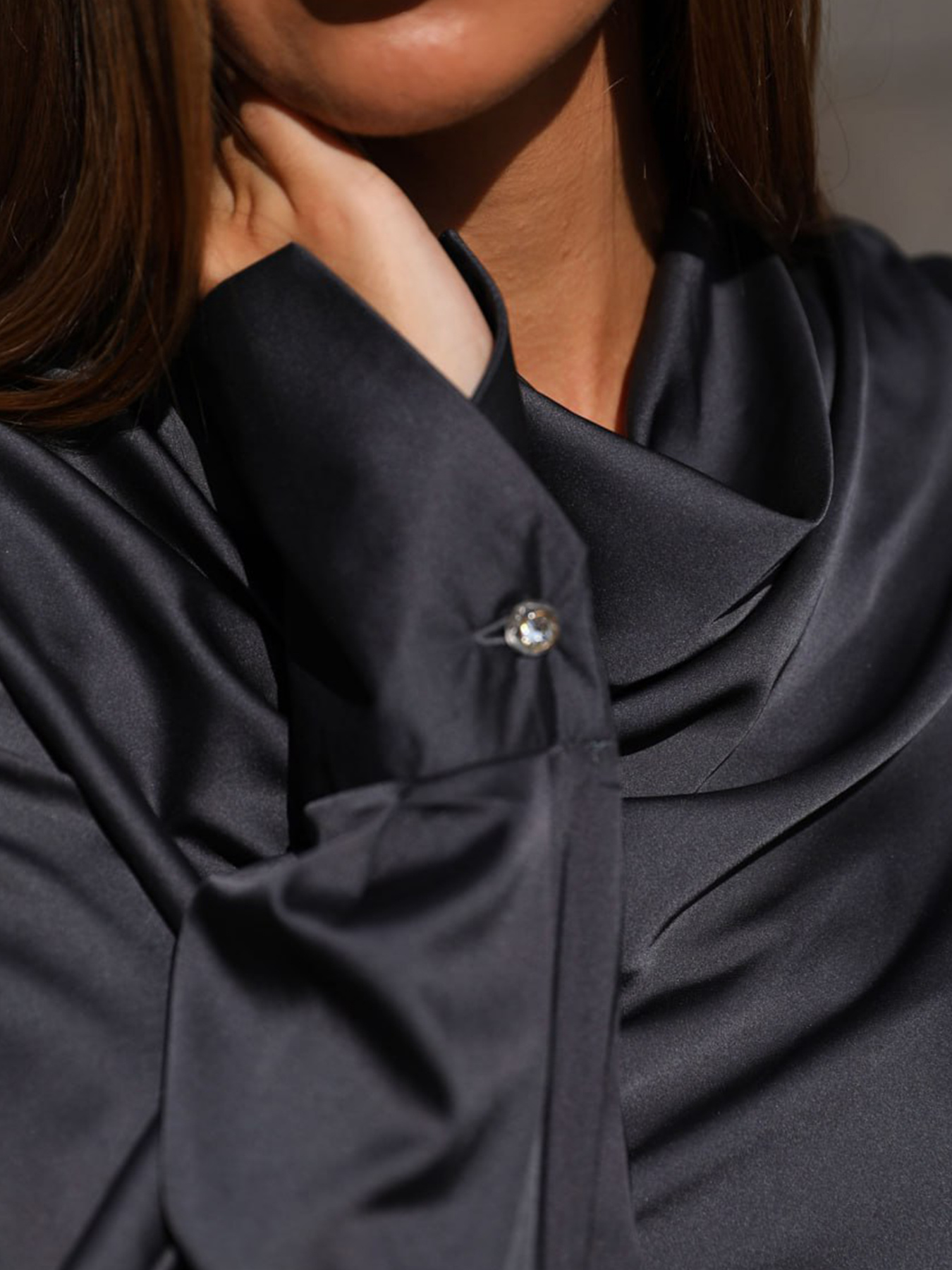 Рубашки Jadone Fashion модель Bluza_Kamilla_black Фото