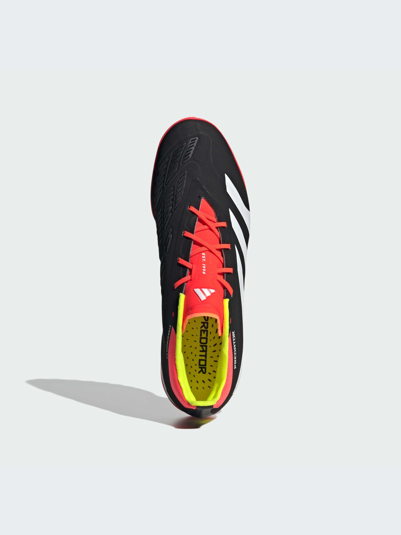 Кросівки Adidas Predator модель IG7731 Кросівки Adidas Predator модель IG7731 Фото