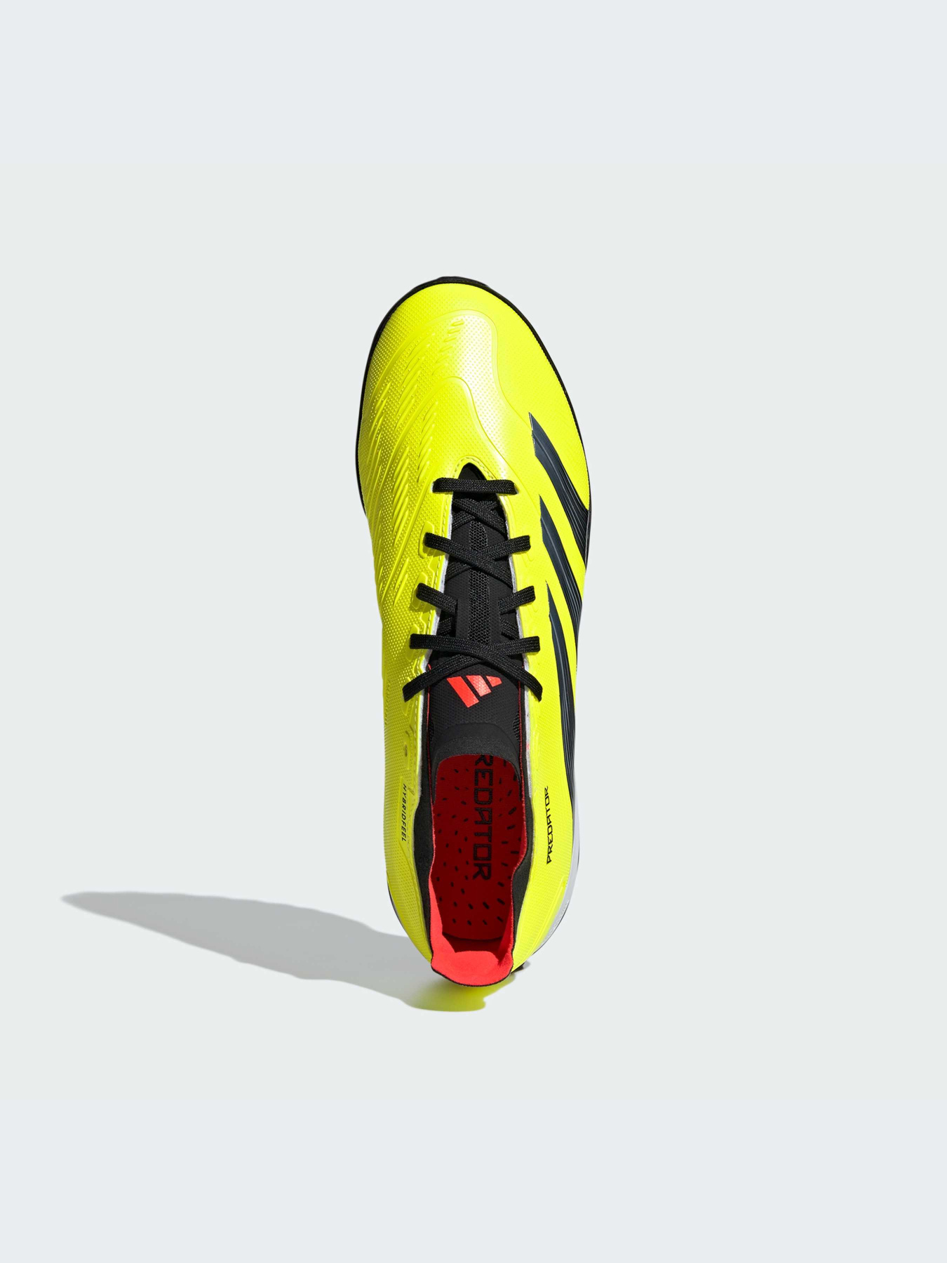 Кросівки Adidas Predator модель IE2612 Фото