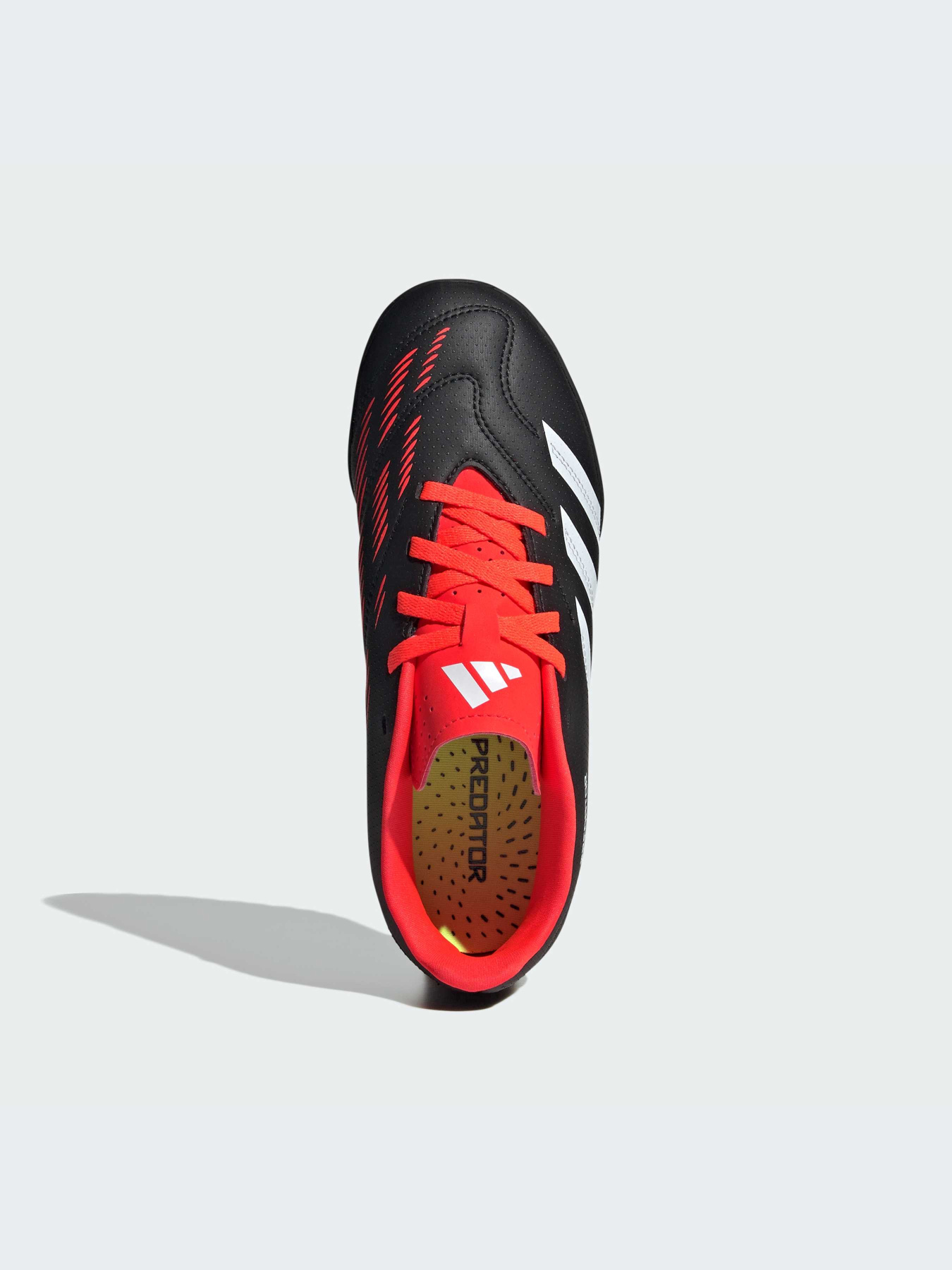Кроссовки Adidas Predator модель IG5437 Кроссовки Adidas Predator модель IG5437 Фото