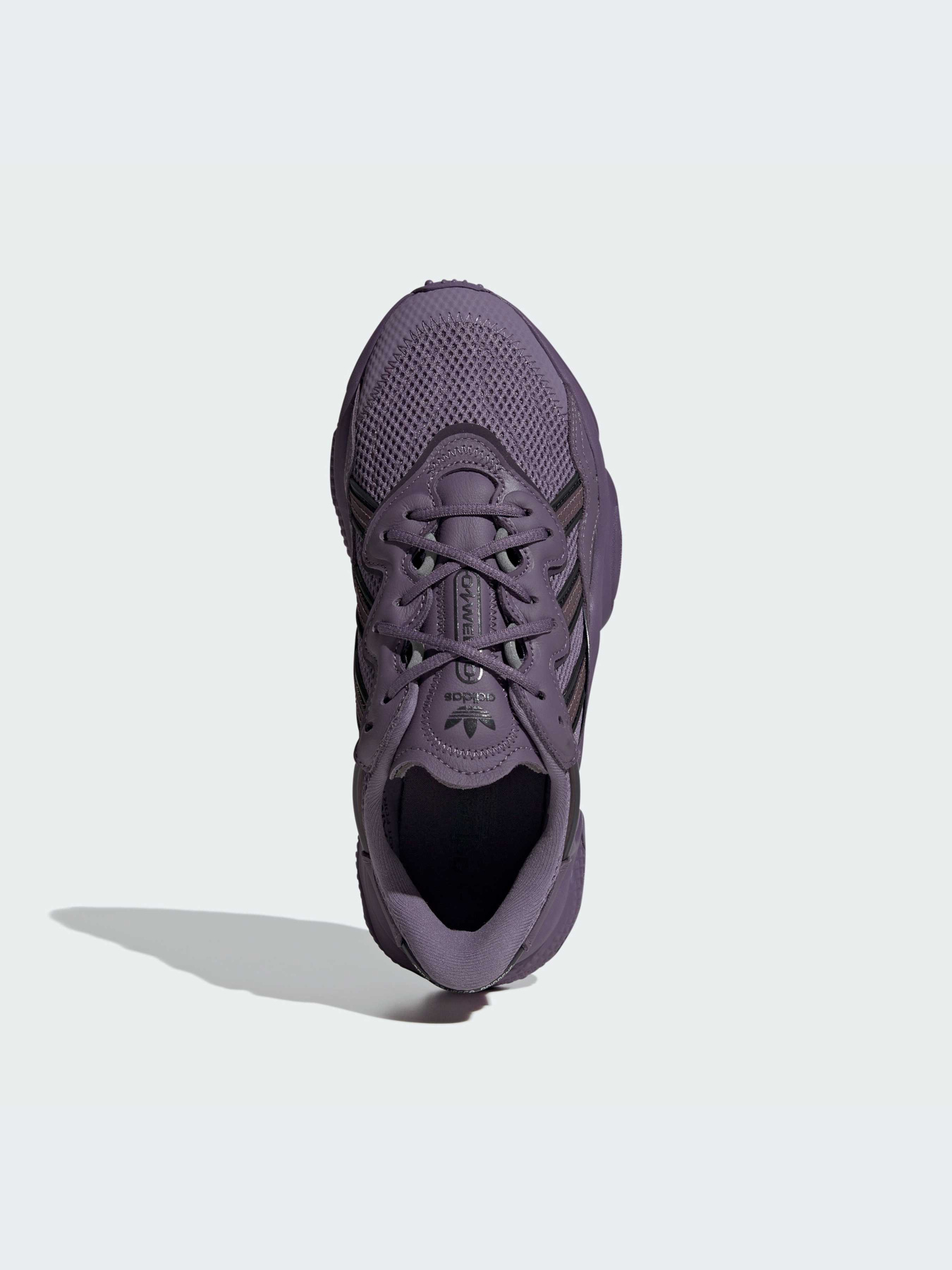Кросівки Adidas Ozweego модель IG8489 Кросівки Adidas Ozweego модель IG8489 Фото
