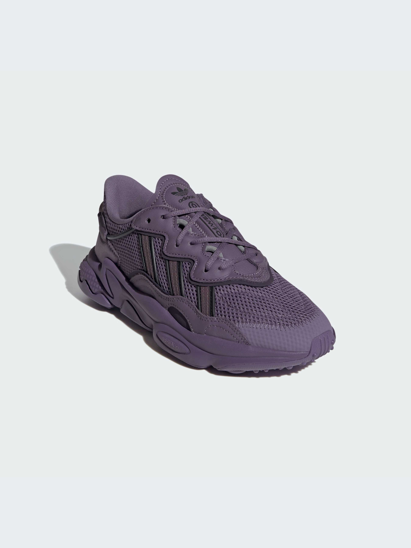 Кросівки Adidas Ozweego модель IG8489 Кросівки Adidas Ozweego модель IG8489 Фото