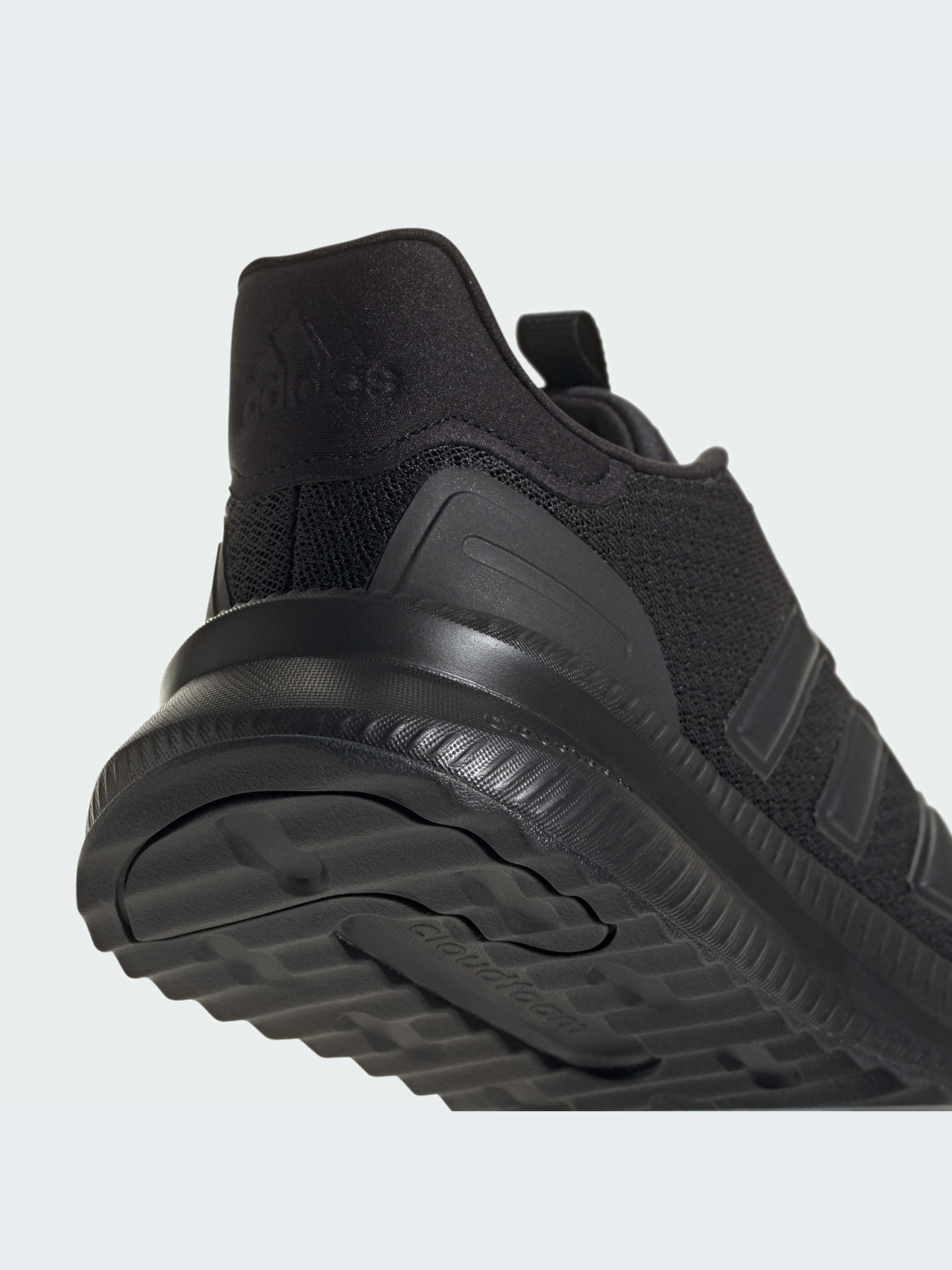 Кросівки Adidas XPLR модель ID0465 Фото