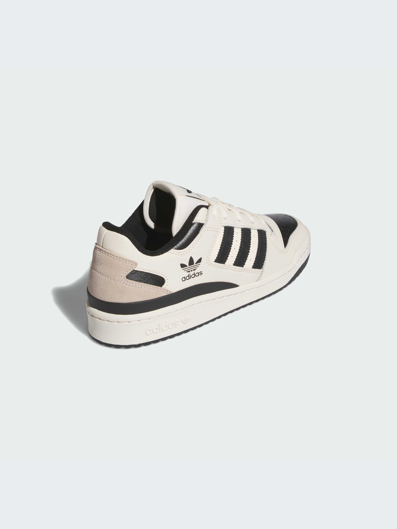 Кросівки Adidas Forum модель IG3901 Кросівки Adidas Forum модель IG3901 Фото