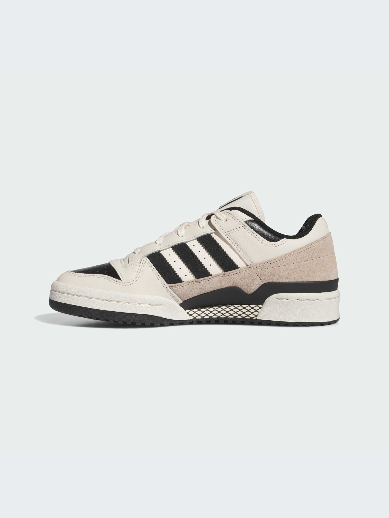 Кросівки Adidas Forum модель IG3901 Кросівки Adidas Forum модель IG3901 Фото