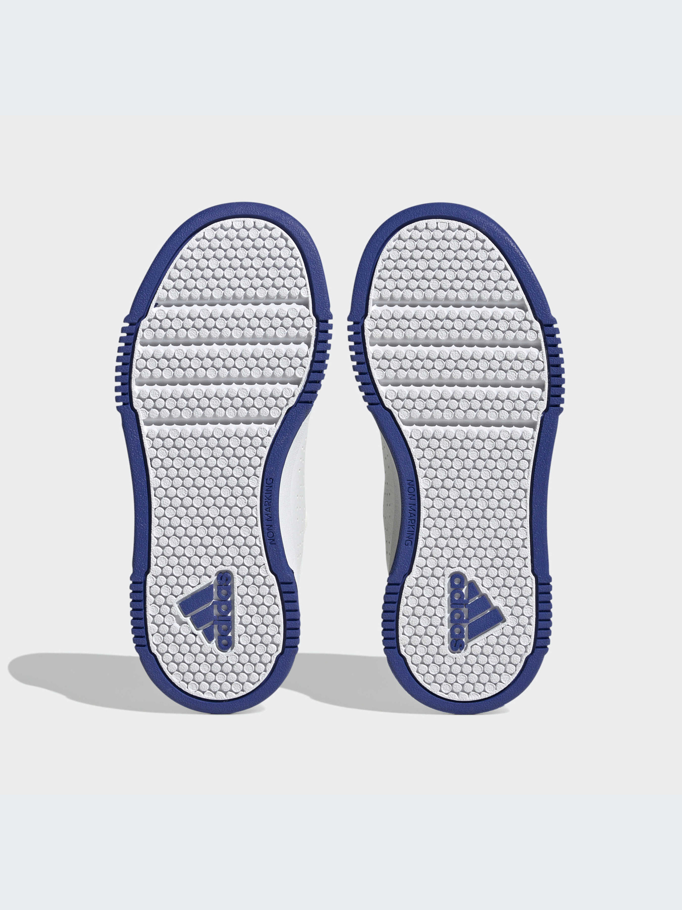 Кроссовки Adidas модель H06307 Кроссовки Adidas модель H06307 Фото