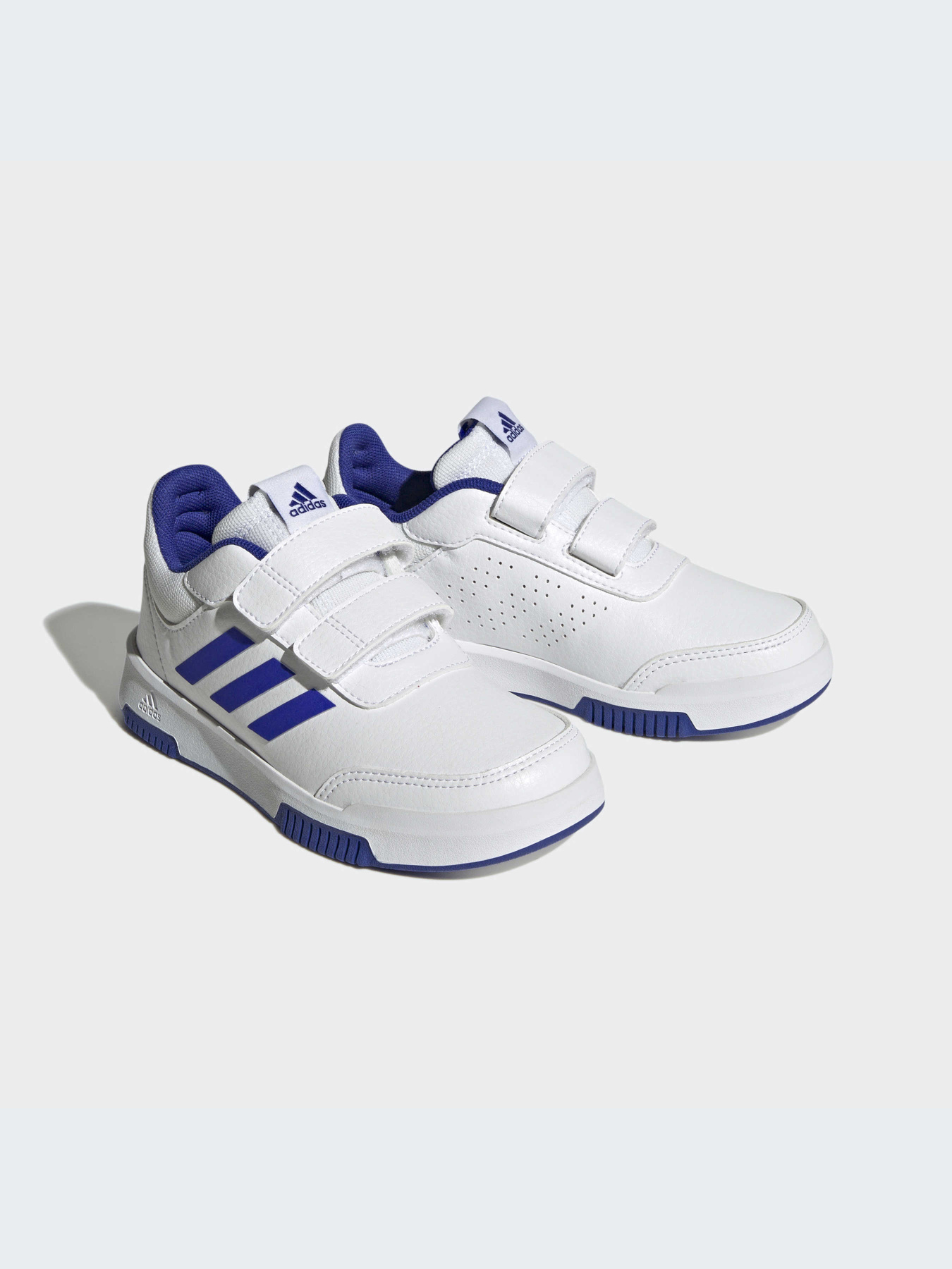 Кроссовки Adidas модель H06307 Кроссовки Adidas модель H06307 Фото