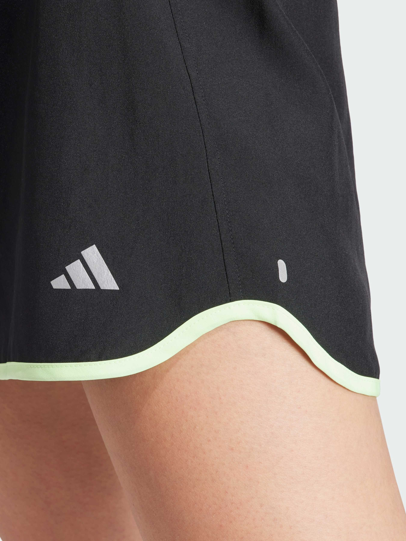 Шорты Adidas модель IL7225 Шорты Adidas модель IL7225 Фото