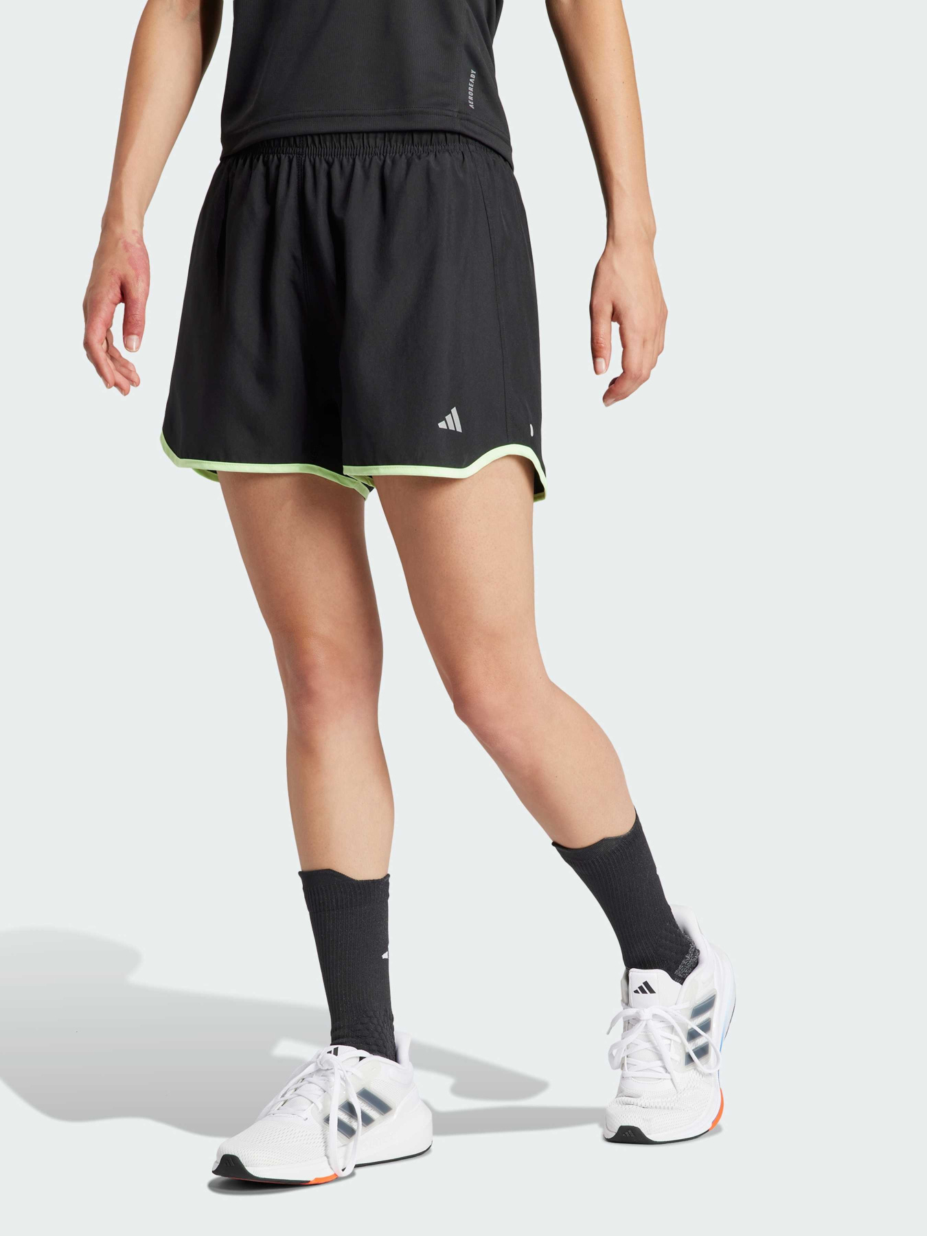 Шорты Adidas модель IL7225 Шорты Adidas модель IL7225 Фото