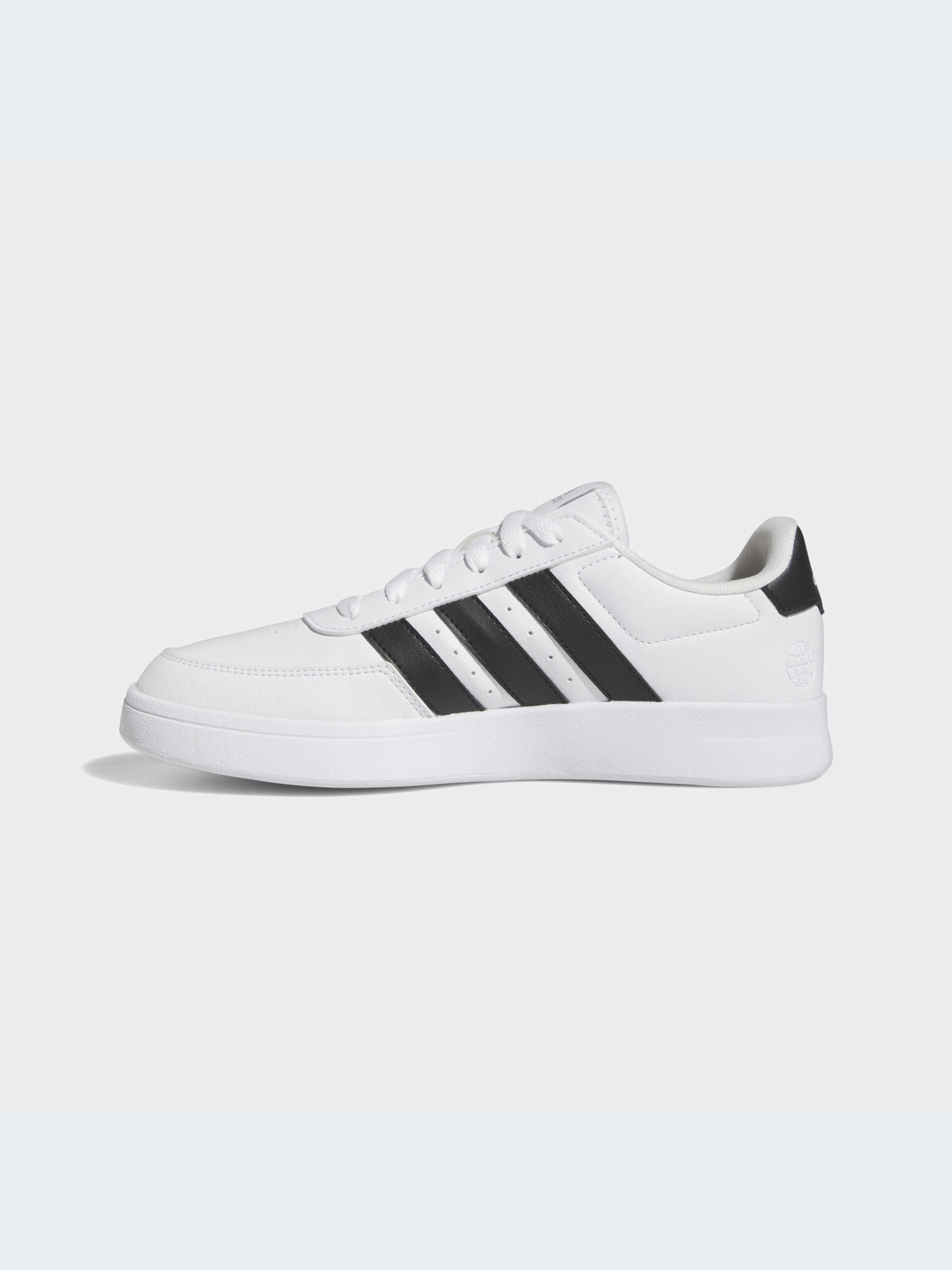 Кросівки Adidas модель HP9445 Кросівки Adidas модель HP9445 Фото