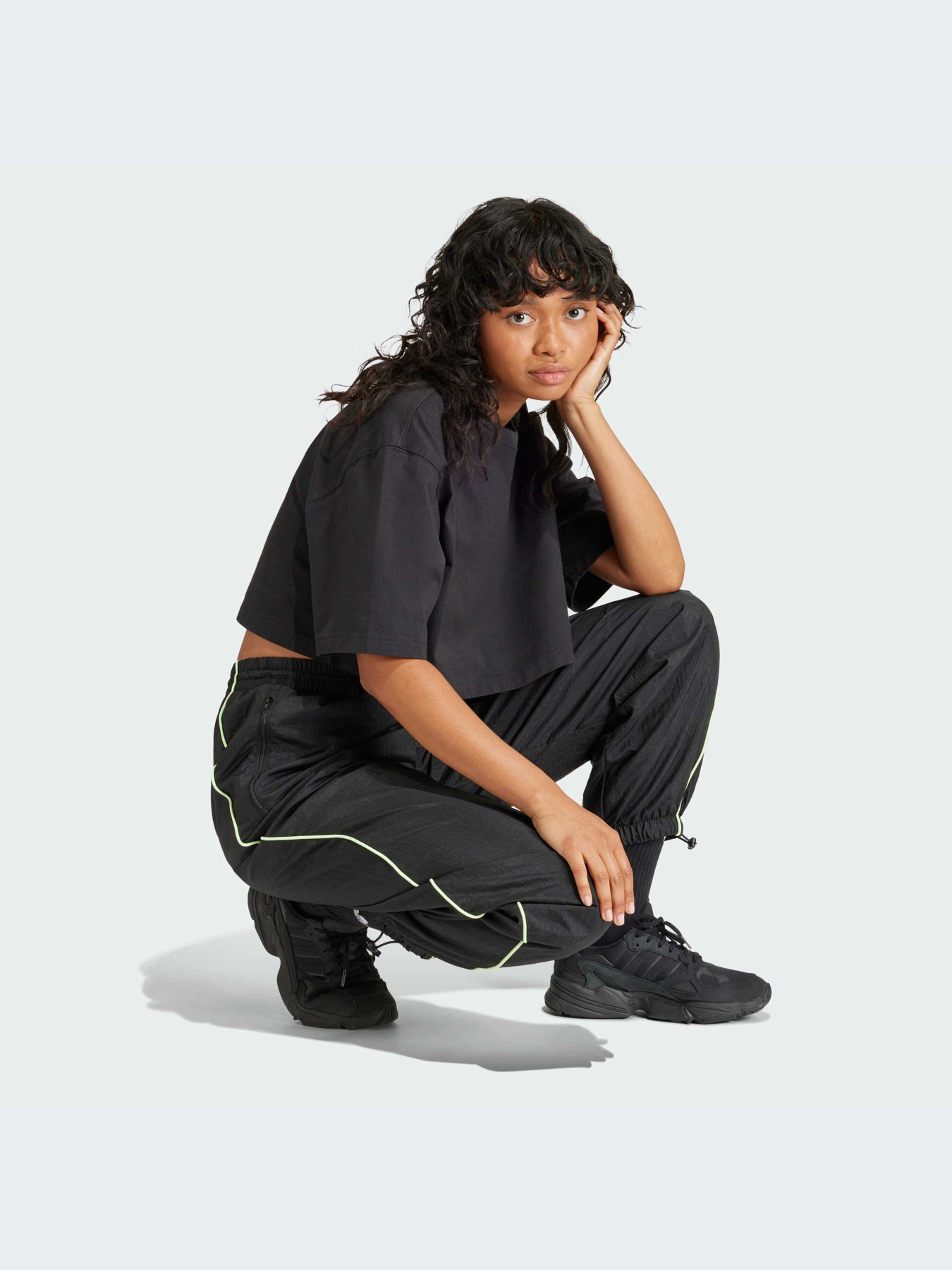 Штани Adidas модель IT9698 Фото