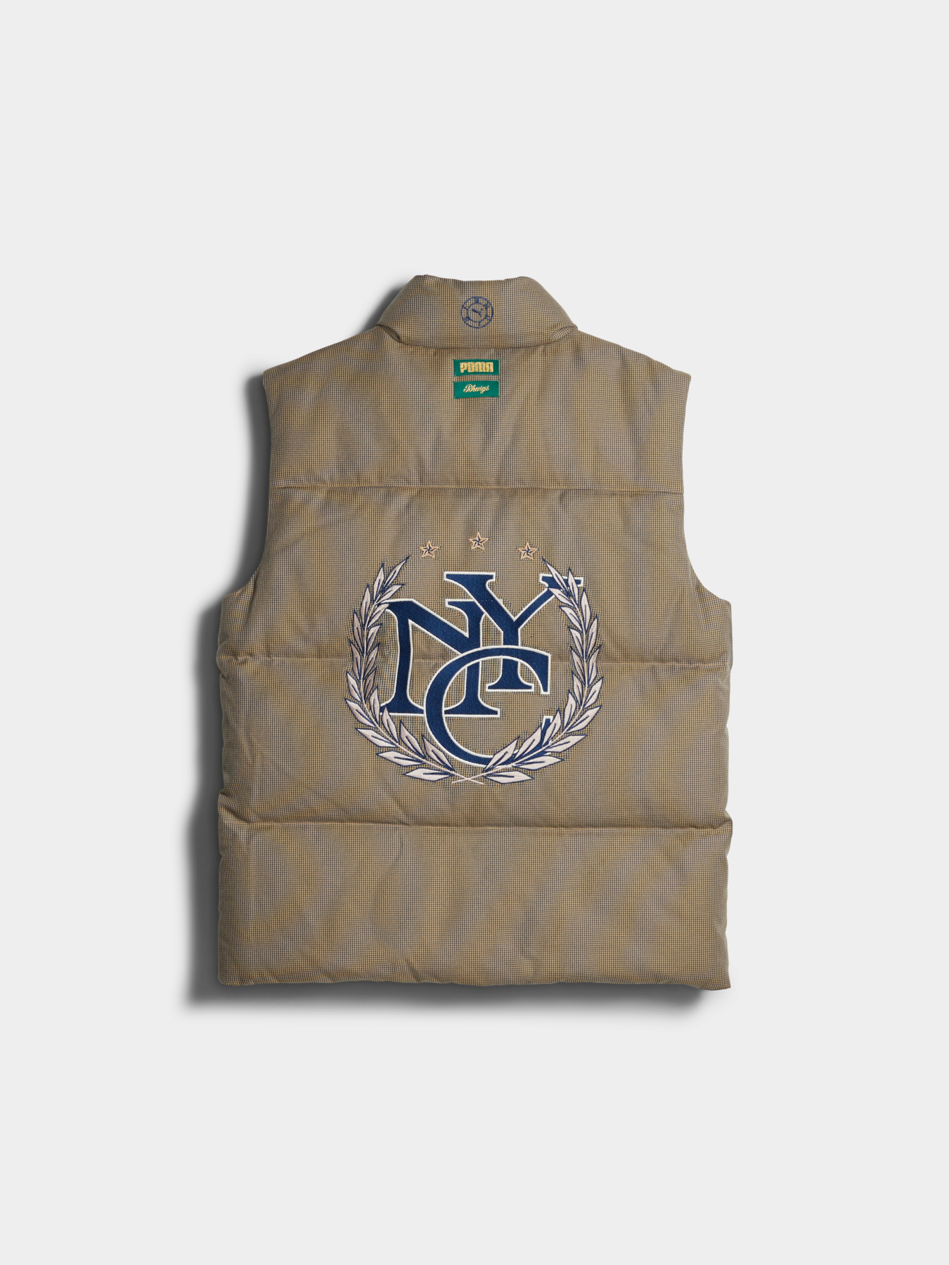 Куртки и дубленки PUMA x Rhuigi Puffer Vest модель 620887 Фото