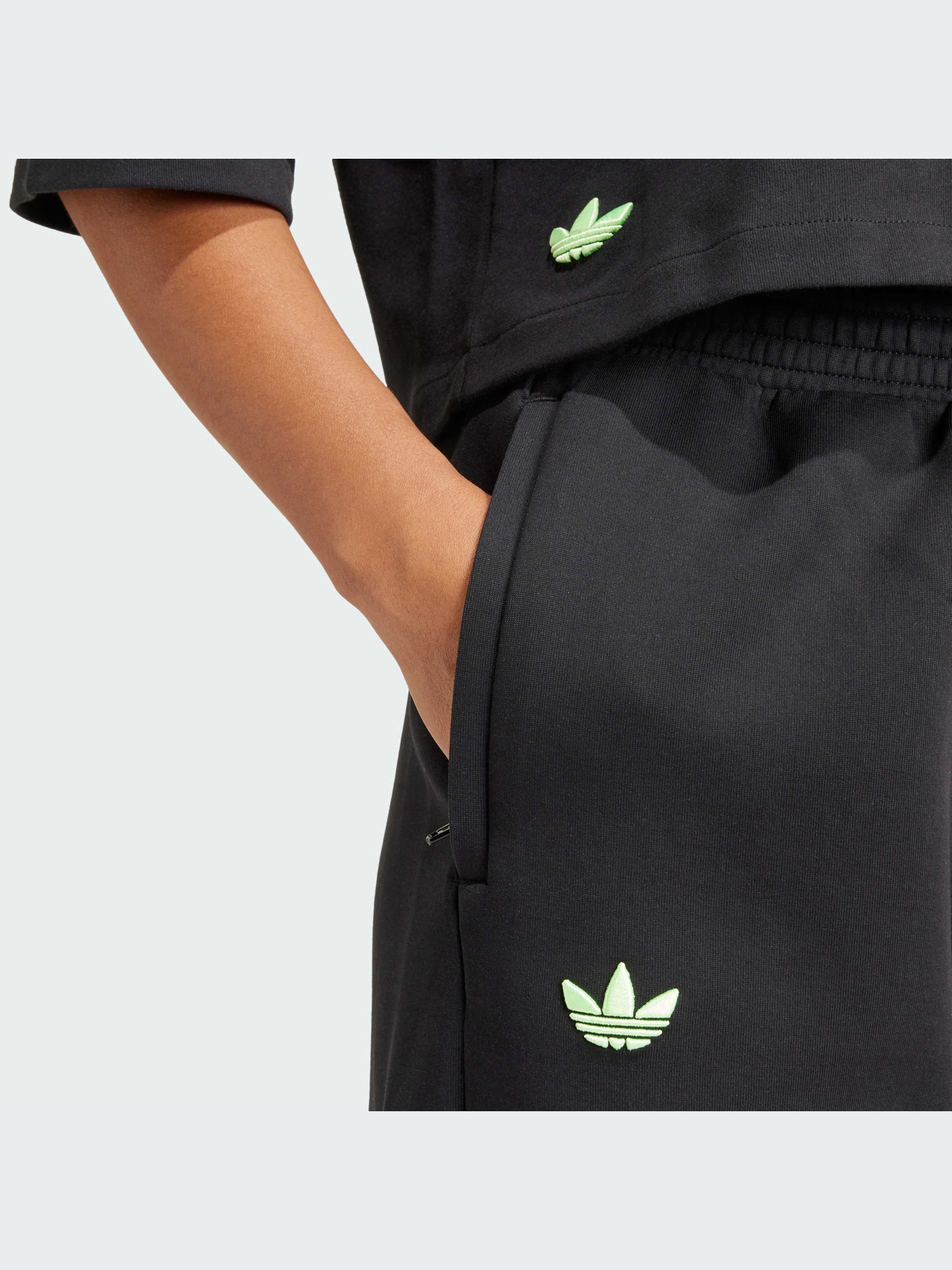 Штани Adidas модель IU2501 Штани Adidas модель IU2501 Фото