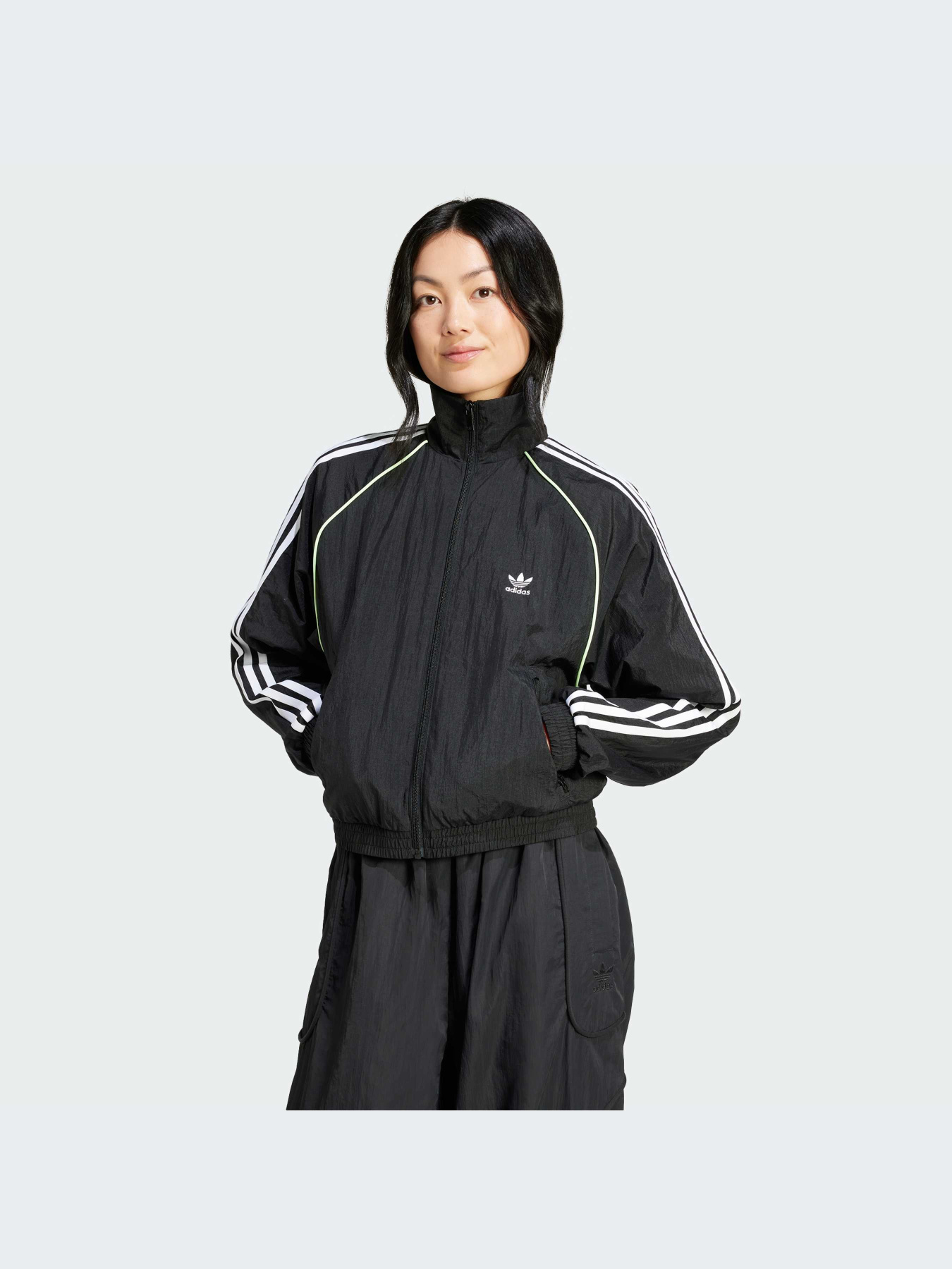 Худи и свитшоты Adidas модель IT9689 Фото