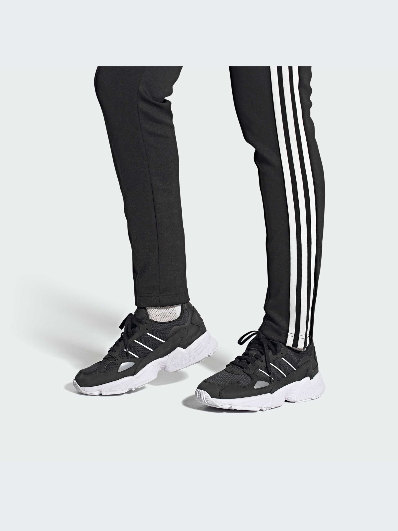 Кросівки Adidas Runfalcon модель IG8301 Фото