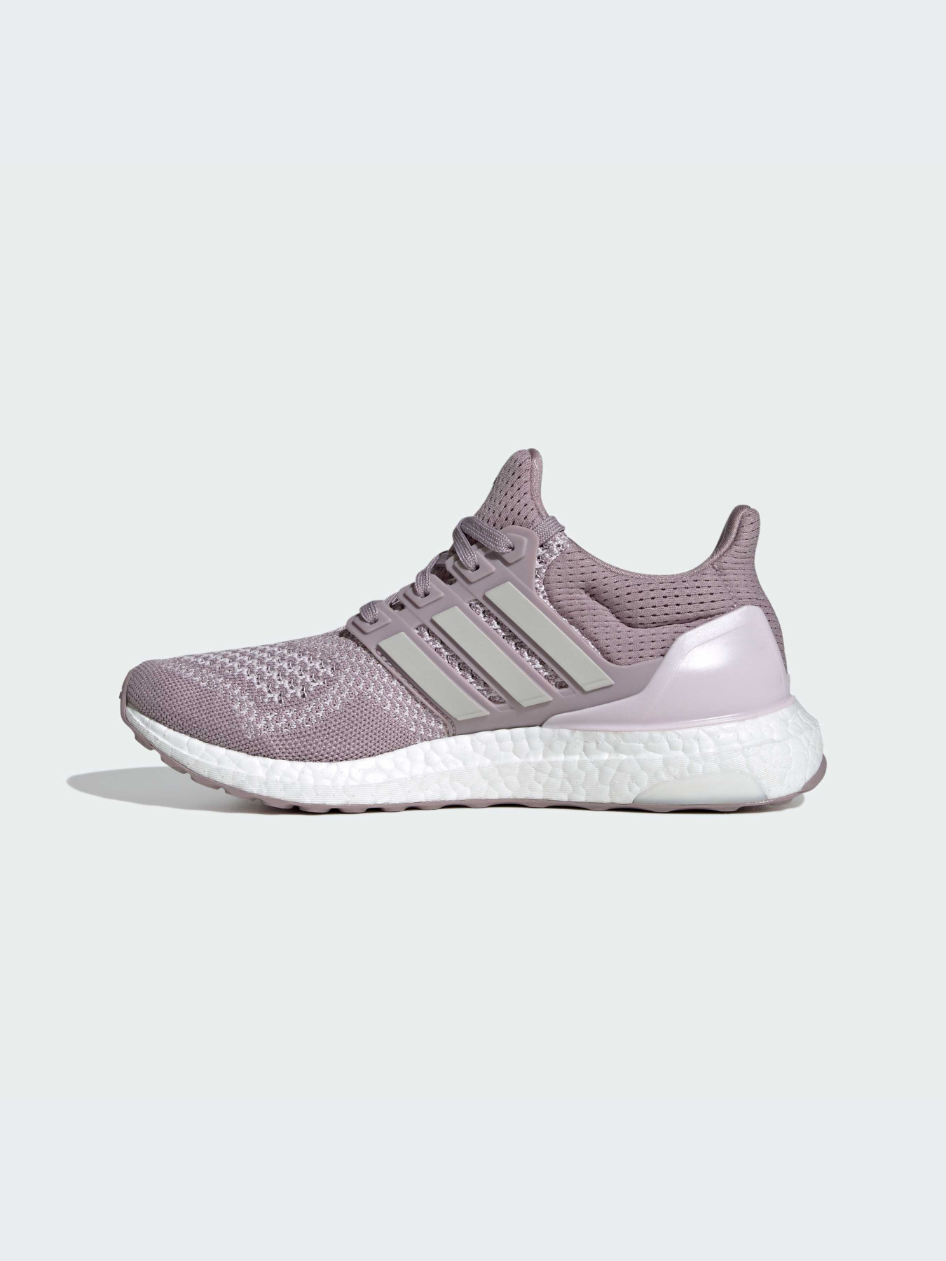 Кроссовки Adidas Ultraboost модель ID5880 Фото