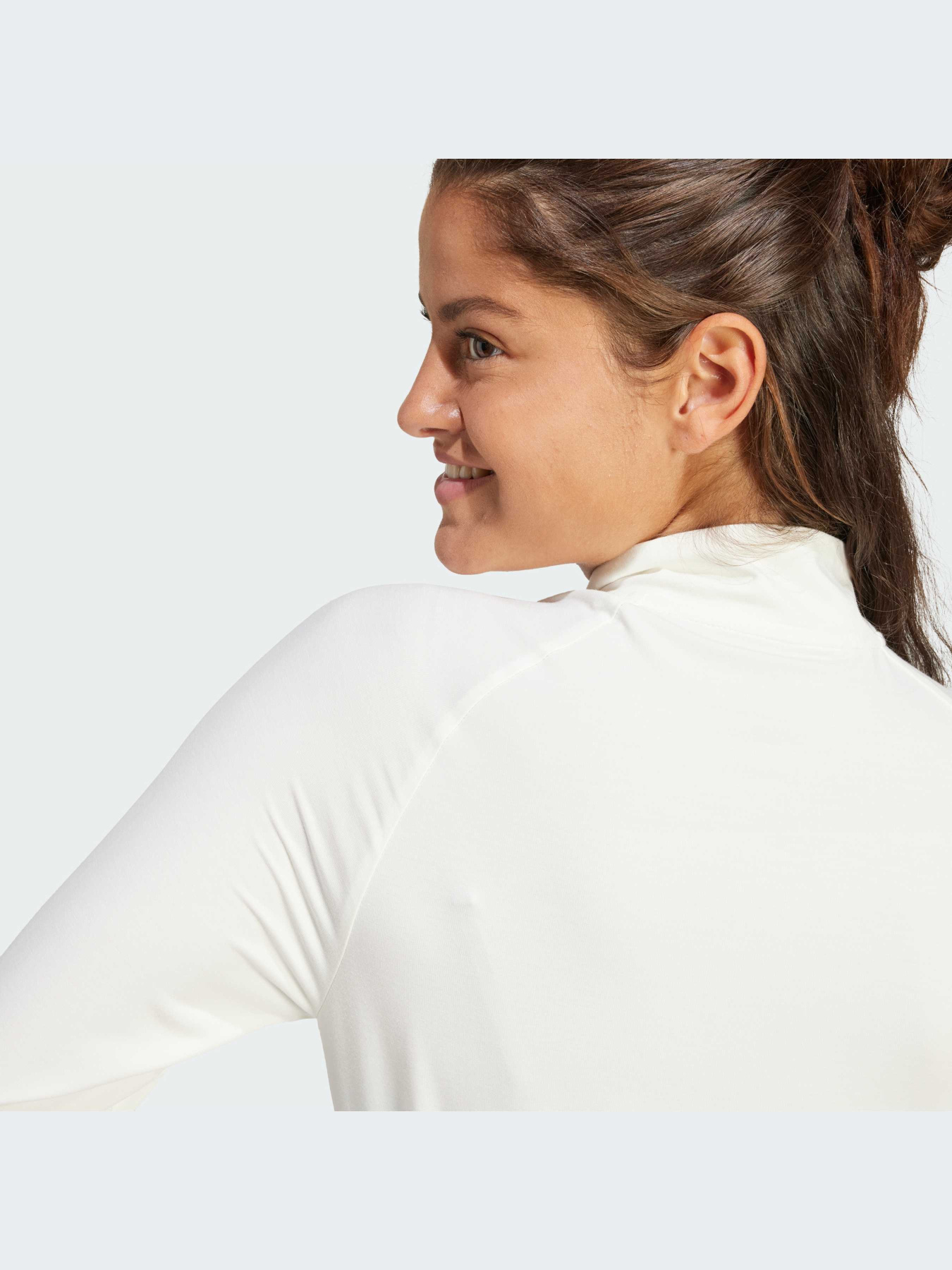 Свитры и кардиганы Adidas модель IS3032 Свитры и кардиганы Adidas модель IS3032 Фото