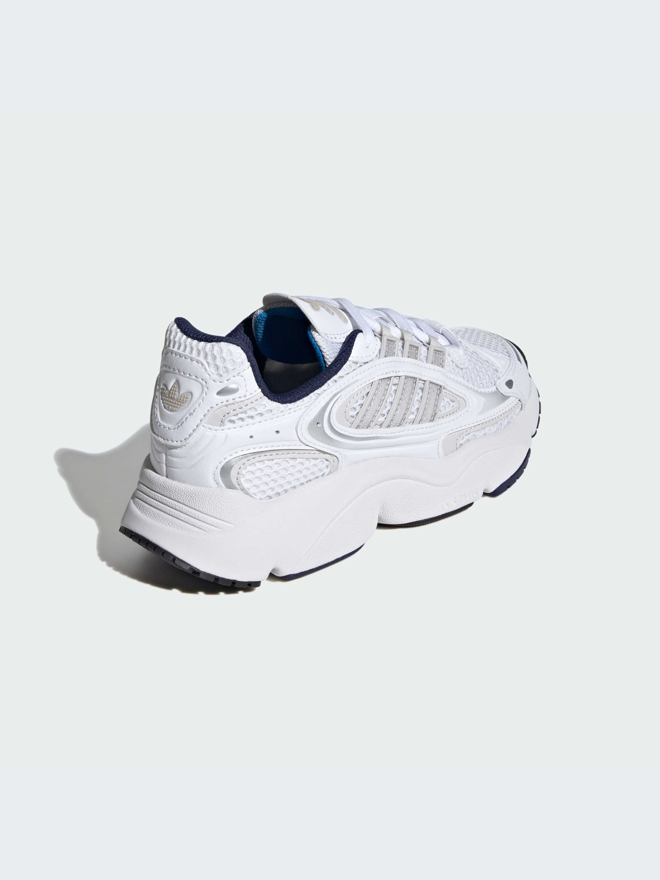 Кросівки Adidas Ozweego модель ID0694 Кросівки Adidas Ozweego модель ID0694 Фото