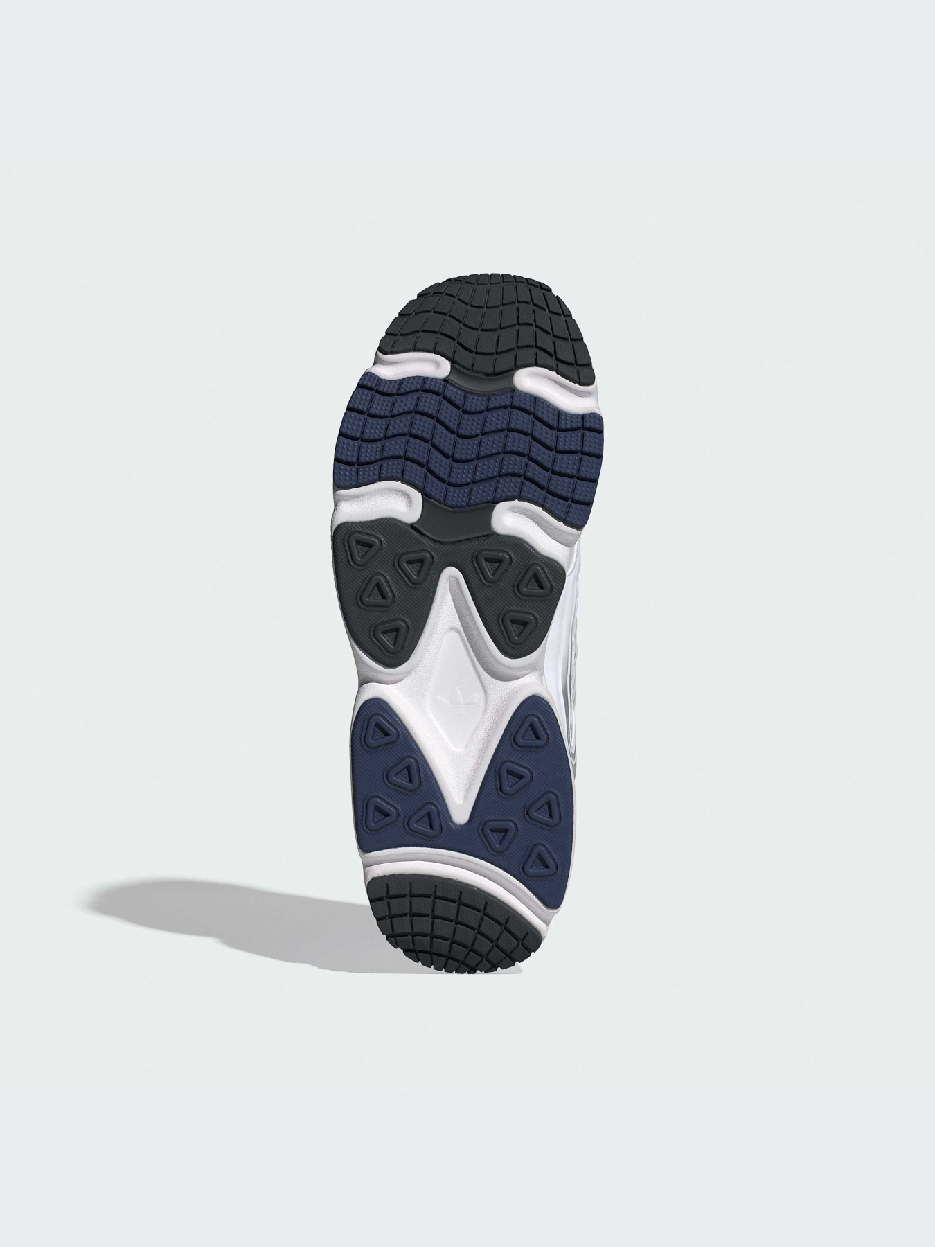 Кроссовки Adidas Ozweego модель IF3447 Кроссовки Adidas Ozweego модель IF3447 Фото