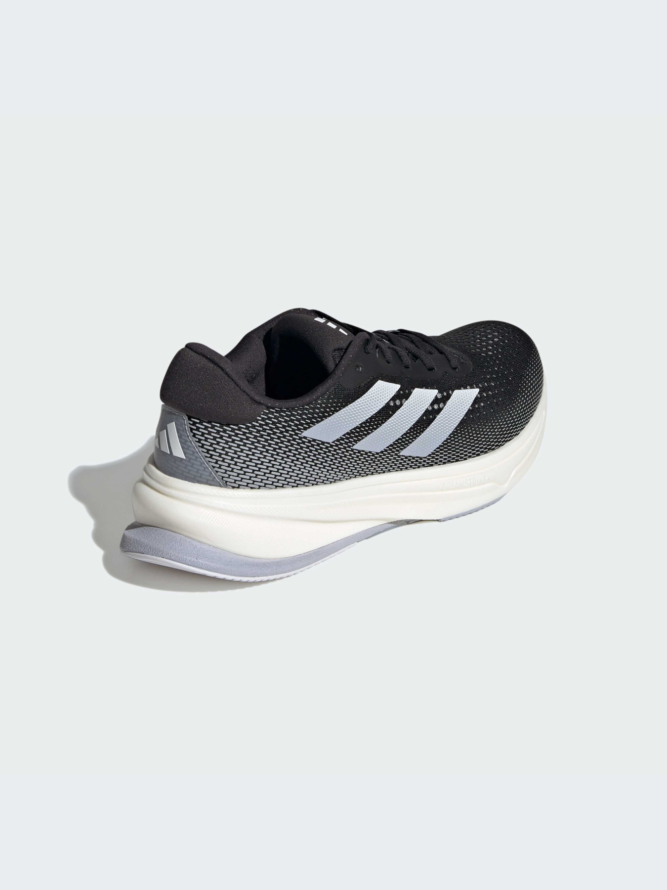 Кросівки Adidas Supernova модель IG5837 Кросівки Adidas Supernova модель IG5837 Фото
