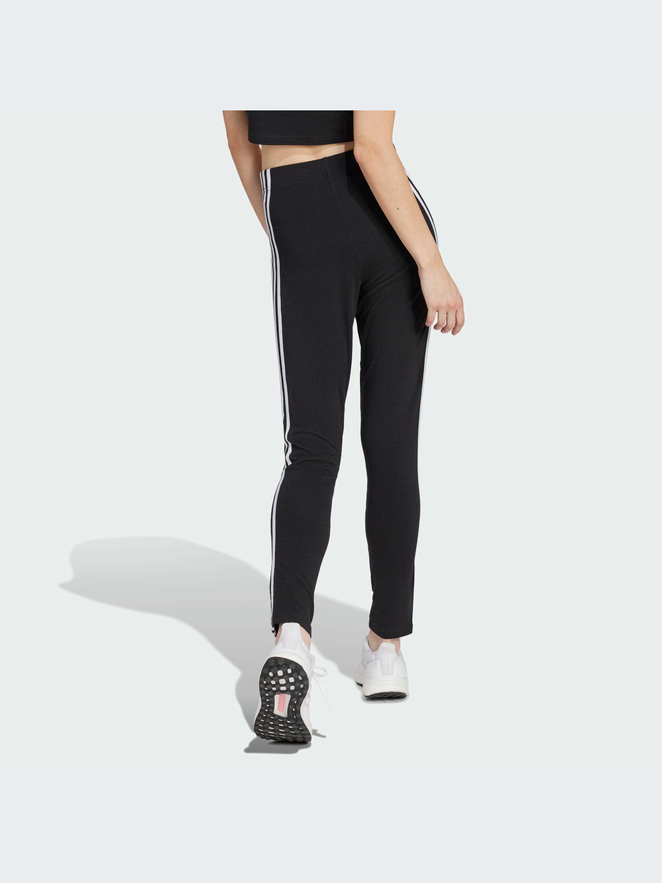 Штани Adidas 3 Stripes модель IP1570 Фото