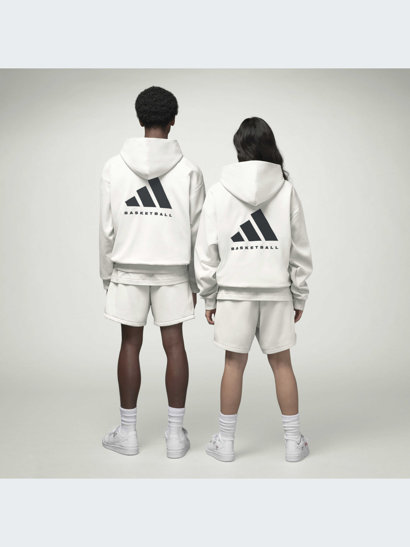 Худи и свитшоты Adidas модель IA3439 Фото