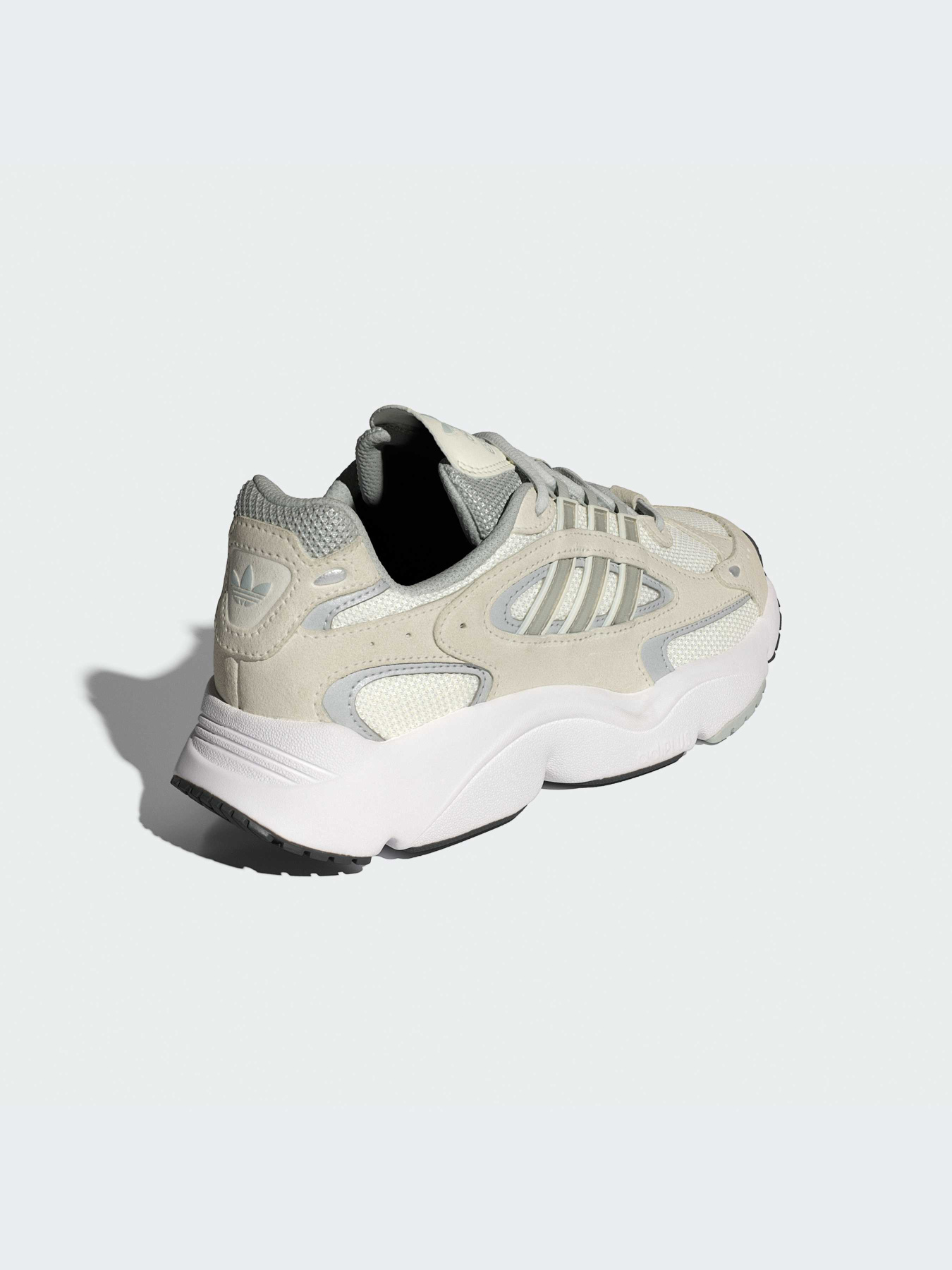 Кросівки Adidas Ozweego модель IF6552 Кросівки Adidas Ozweego модель IF6552 Фото
