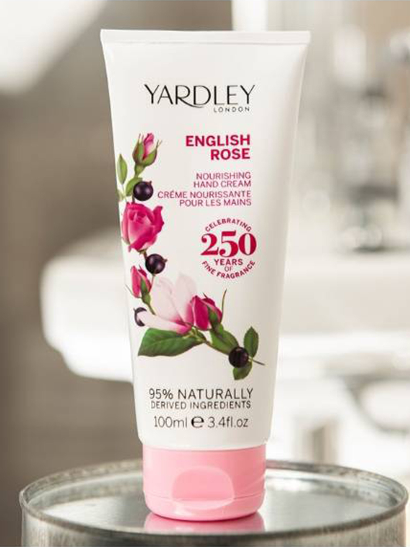 Крем для рук Yardley London модель 5060322952178 Крем для рук Yardley London модель 5060322952178 Фото
