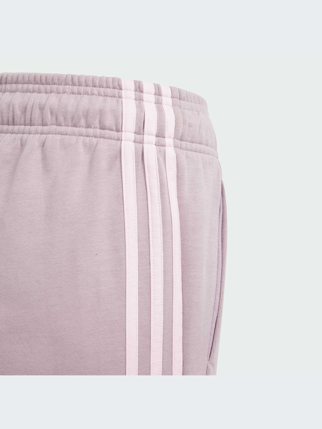 Штани Adidas 3 Stripes модель IS3410 Штани Adidas 3 Stripes модель IS3410 Фото