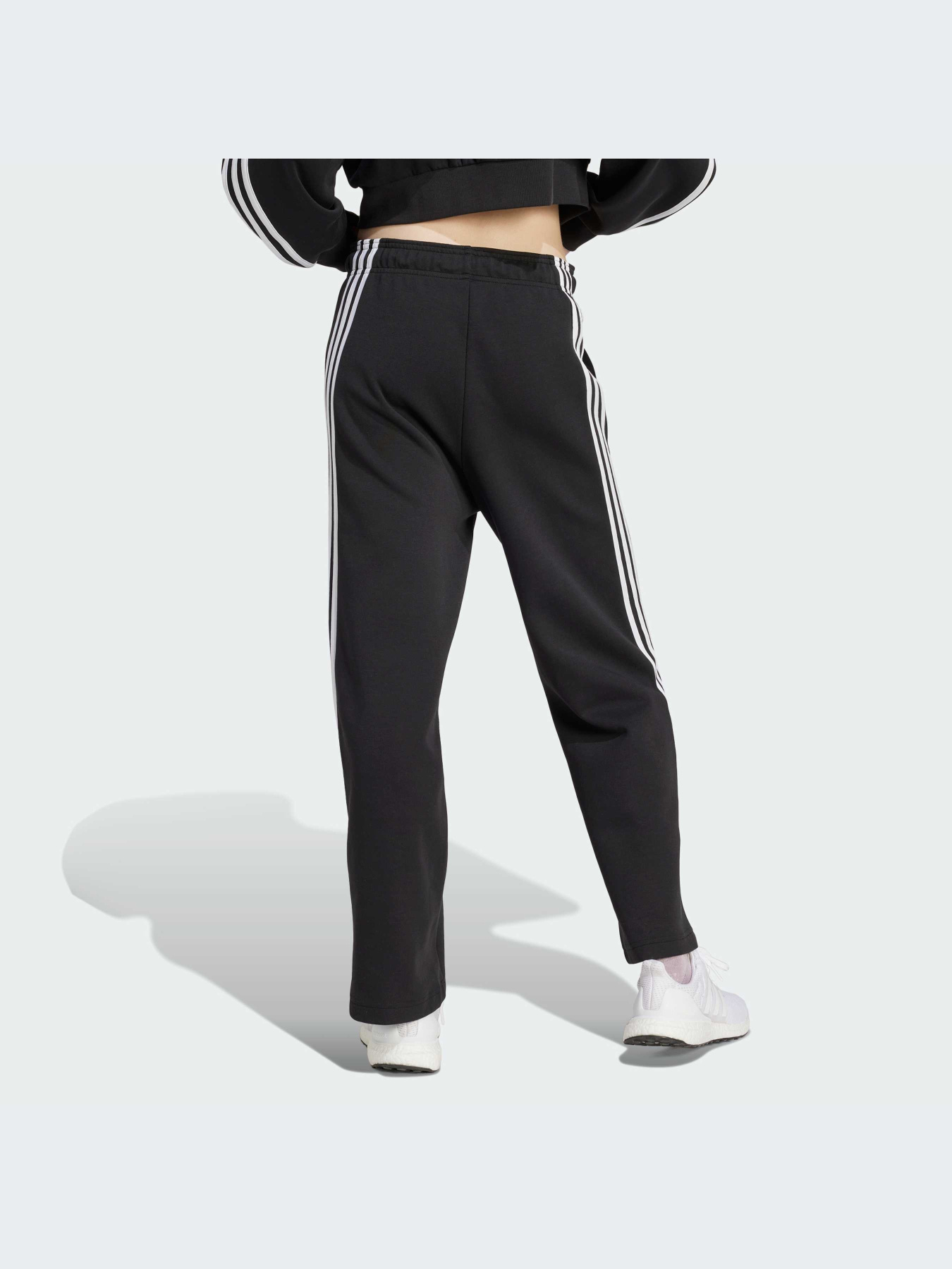 Штани Adidas 3 Stripes модель IN9474 Штани Adidas 3 Stripes модель IN9474 Фото