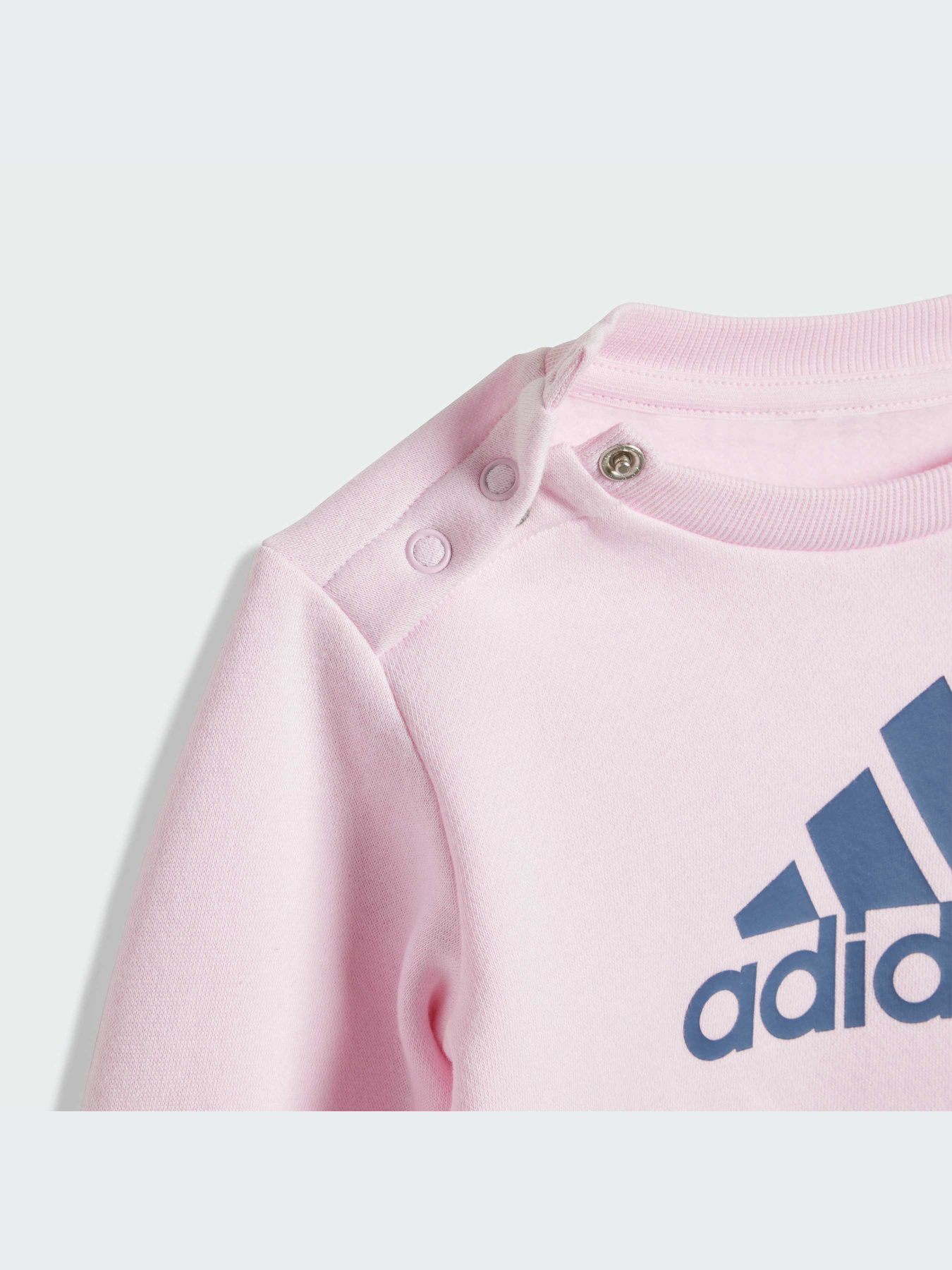 Костюмы Adidas модель IS2517 Фото
