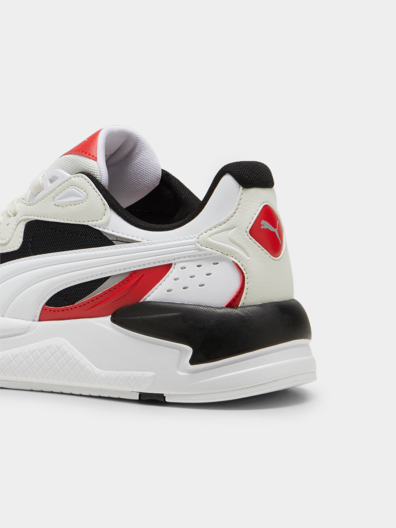 Кросівки PUMA X-ray Speed модель 384638 Фото