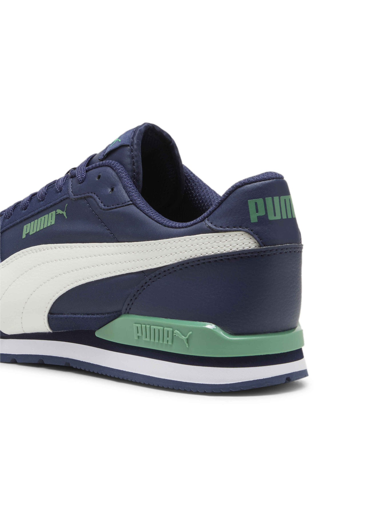 Кросівки PUMA St Runner V3 Nl модель 384857 Фото
