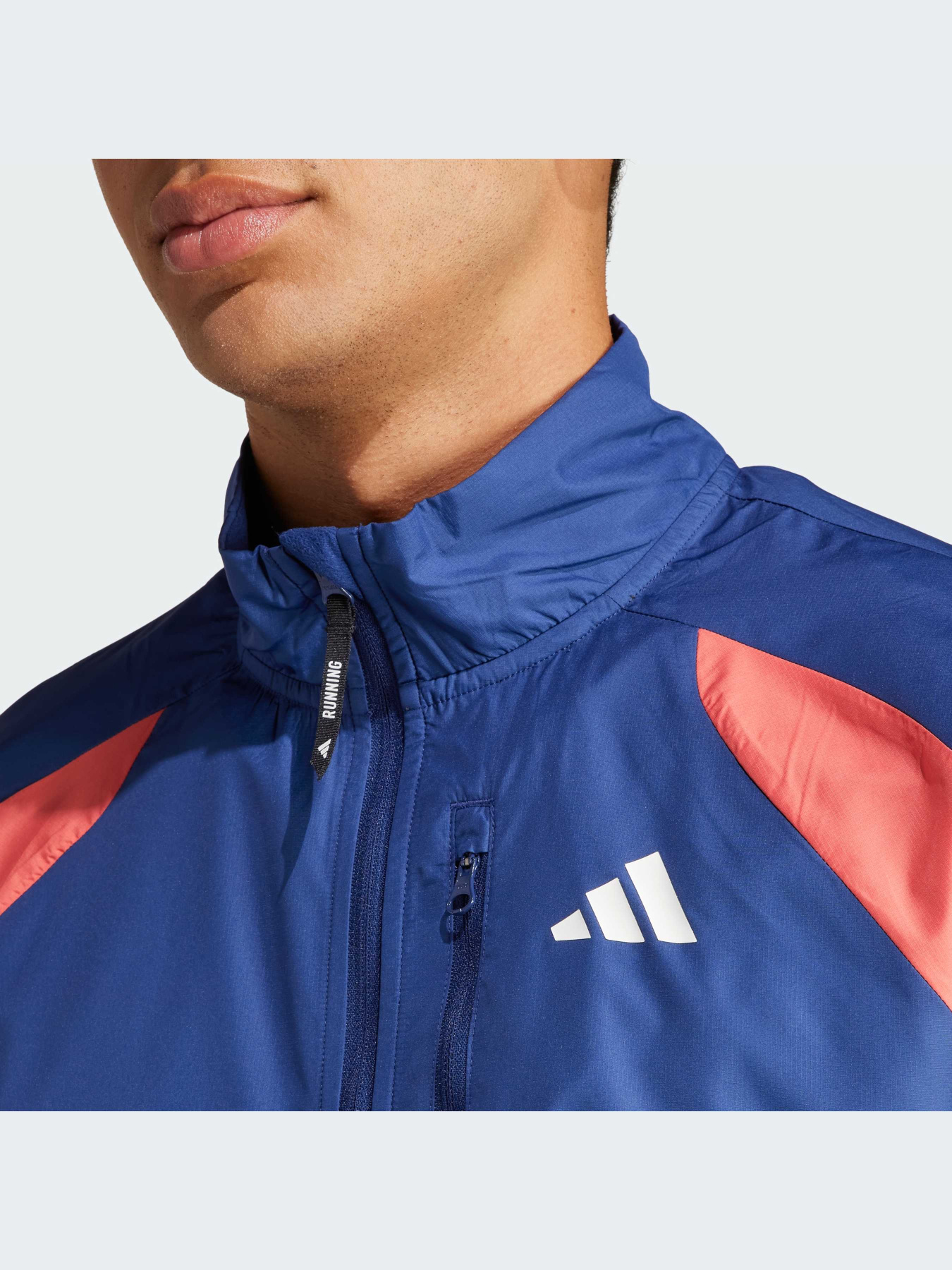 Куртки та дублянки Adidas модель IK4992 Куртки та дублянки Adidas модель IK4992 Фото