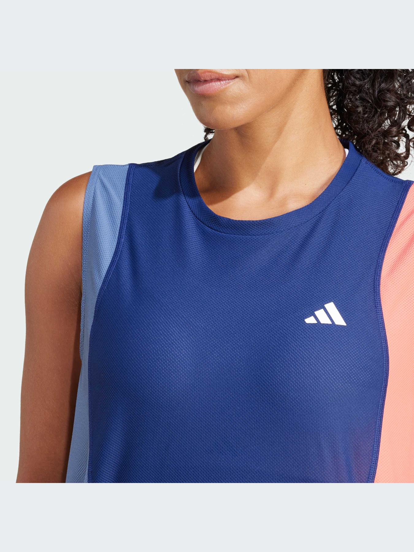 Футболки и поло Adidas модель IK5006 Футболки и поло Adidas модель IK5006 Фото