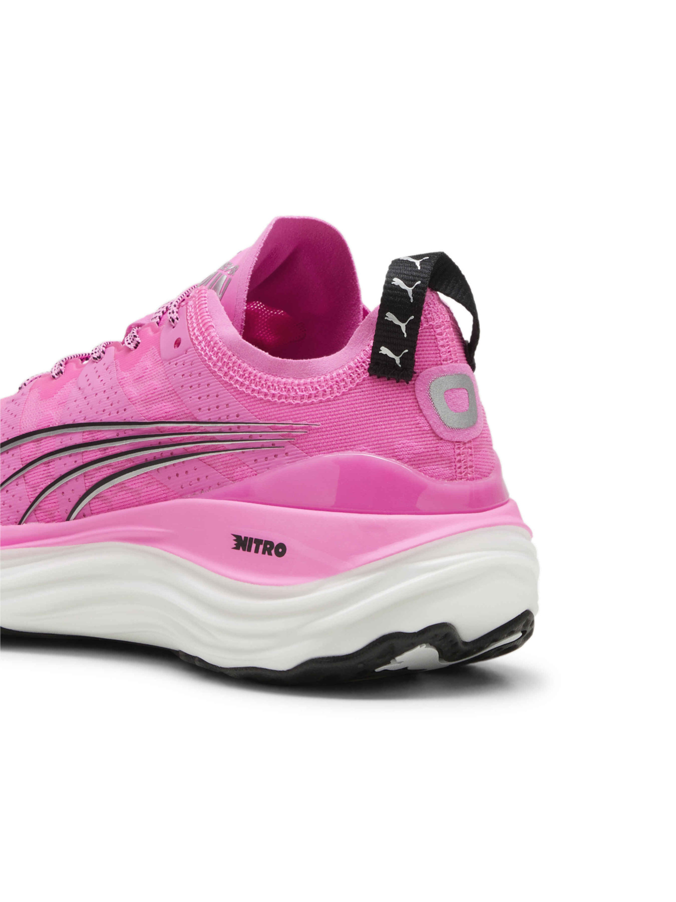 Кросівки PUMA Foreverrun Nitro™ Wns модель 377758 Фото